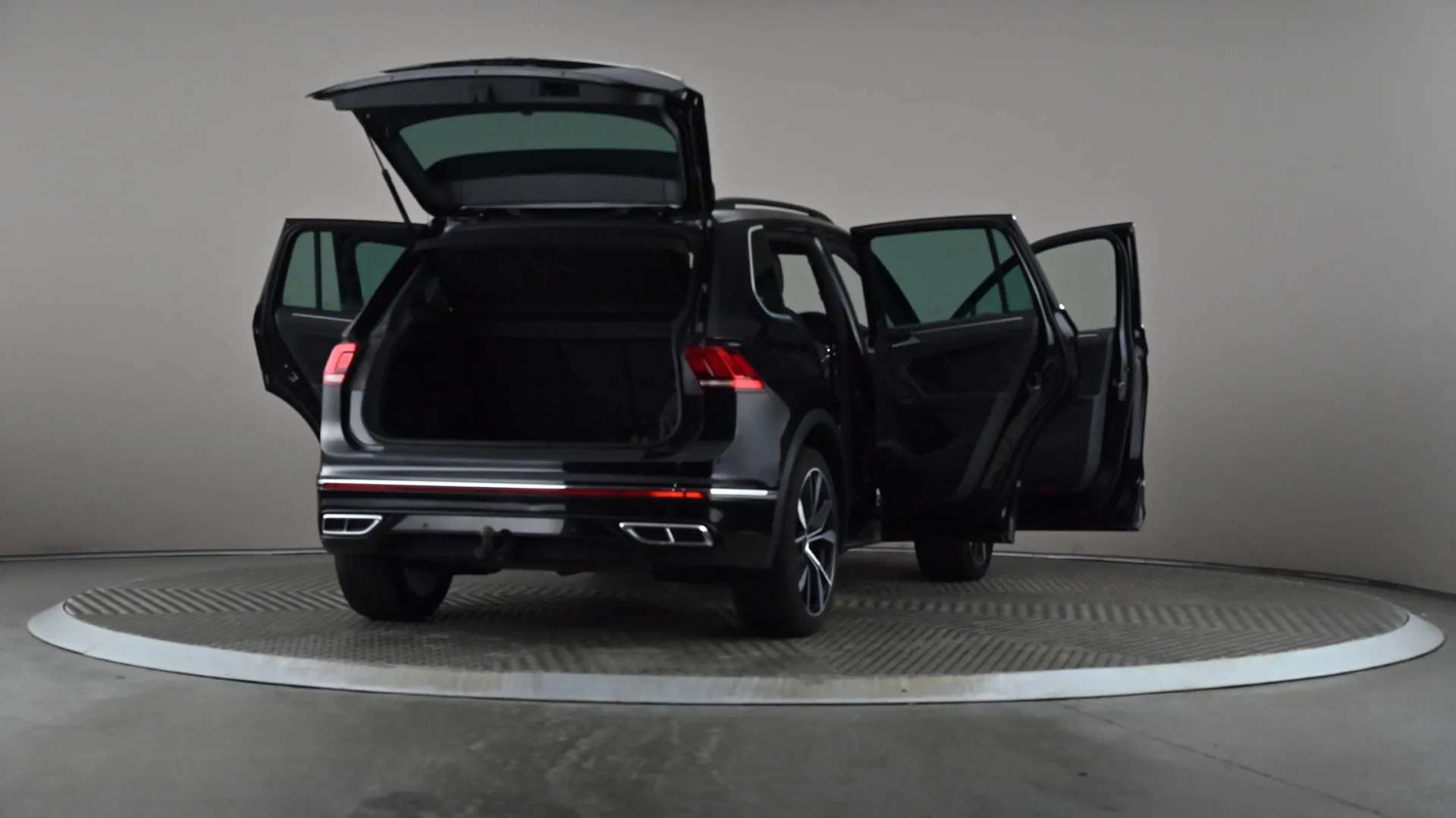 2023 VOLKSWAGEN TIGUAN 2023 VOLKSWAGEN TIGUAN