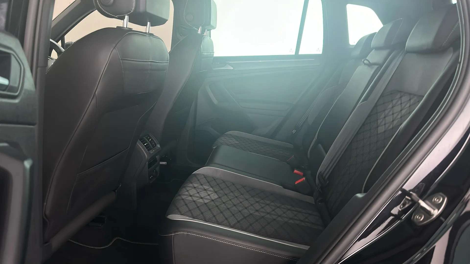 2023 VOLKSWAGEN TIGUAN 2023 VOLKSWAGEN TIGUAN