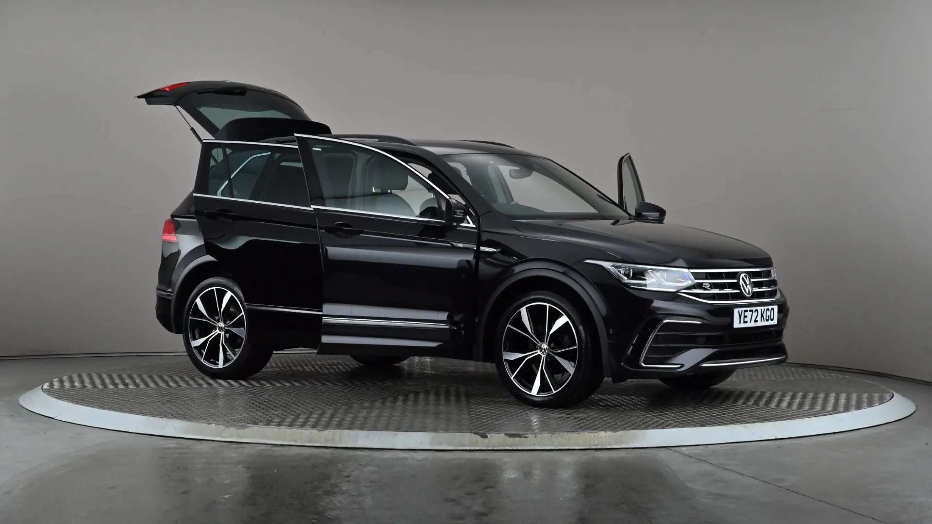 2022 VOLKSWAGEN TIGUAN 2022 VOLKSWAGEN TIGUAN