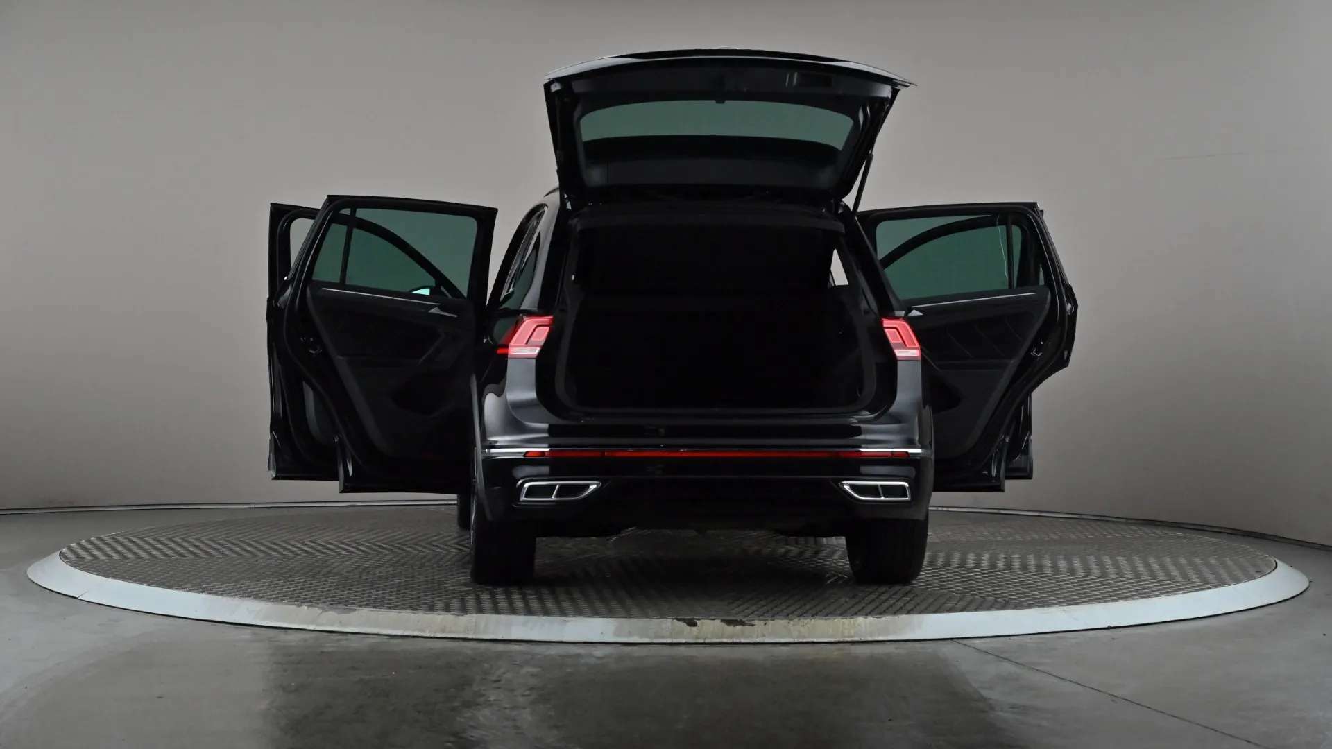 2022 VOLKSWAGEN TIGUAN 2022 VOLKSWAGEN TIGUAN