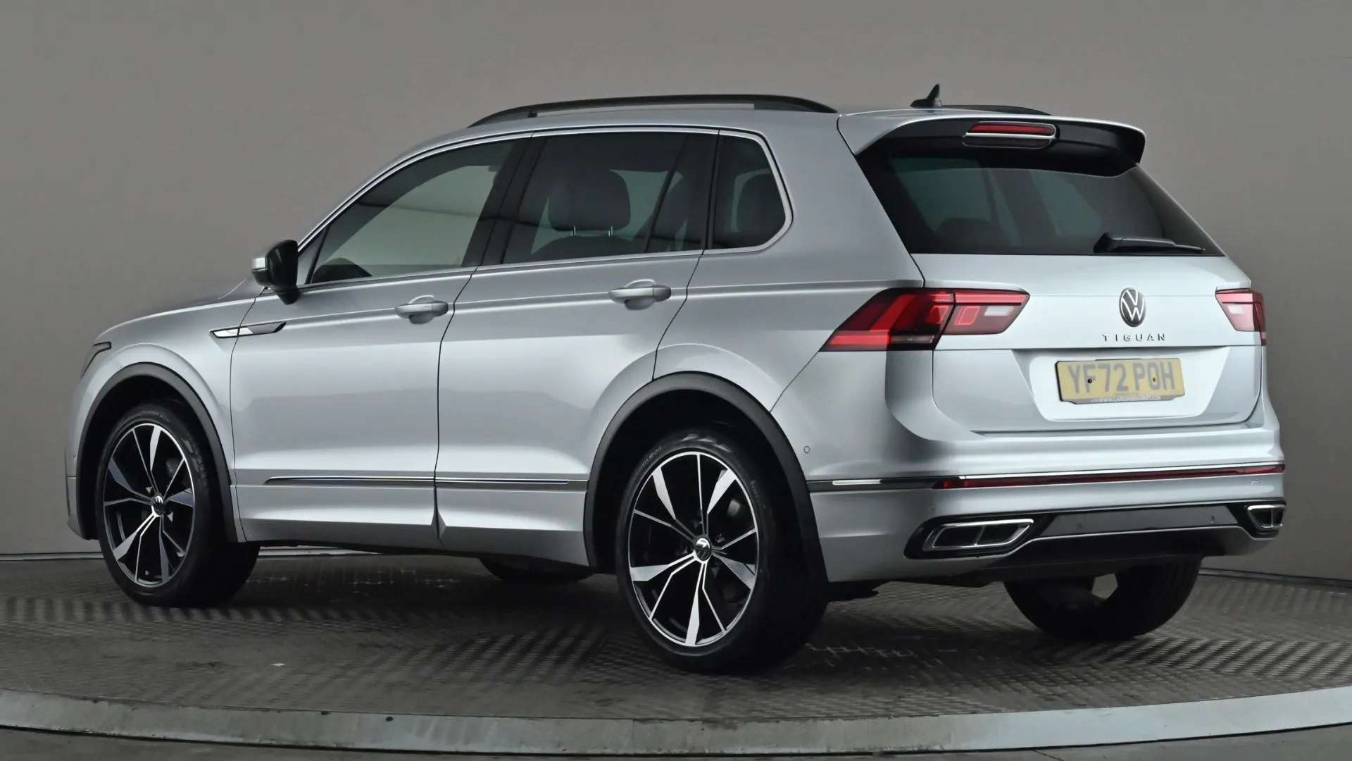 A 2023 VOLKSWAGEN TIGUAN 1.5 TSI 150 R-Line DSG A 2023 VOLKSWAGEN TIGUAN 1.5 TSI 150 R-Line DSG