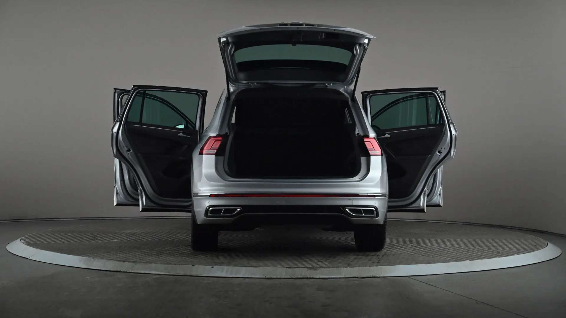 2023 VOLKSWAGEN TIGUAN 2023 VOLKSWAGEN TIGUAN