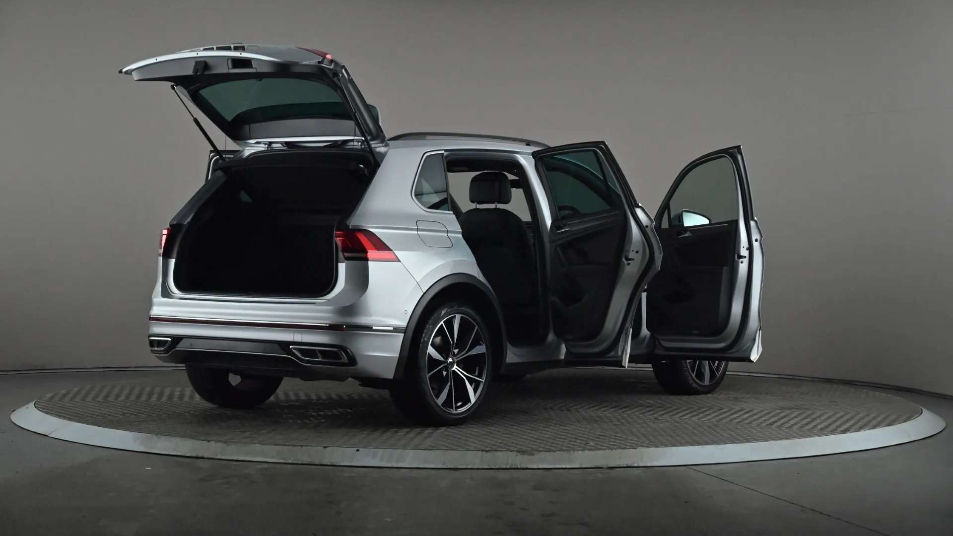 2023 VOLKSWAGEN TIGUAN 2023 VOLKSWAGEN TIGUAN