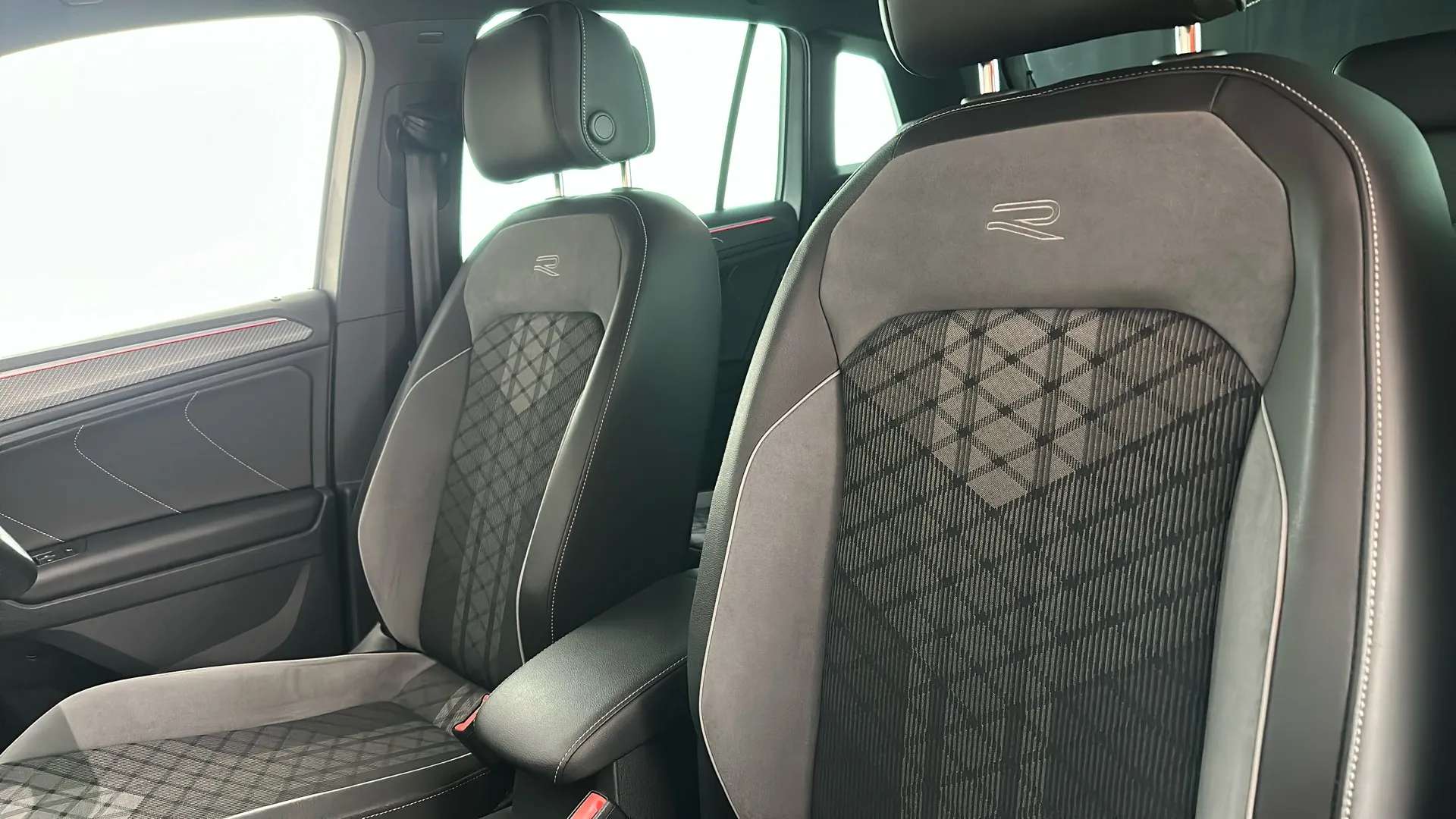 2023 VOLKSWAGEN TIGUAN 2023 VOLKSWAGEN TIGUAN