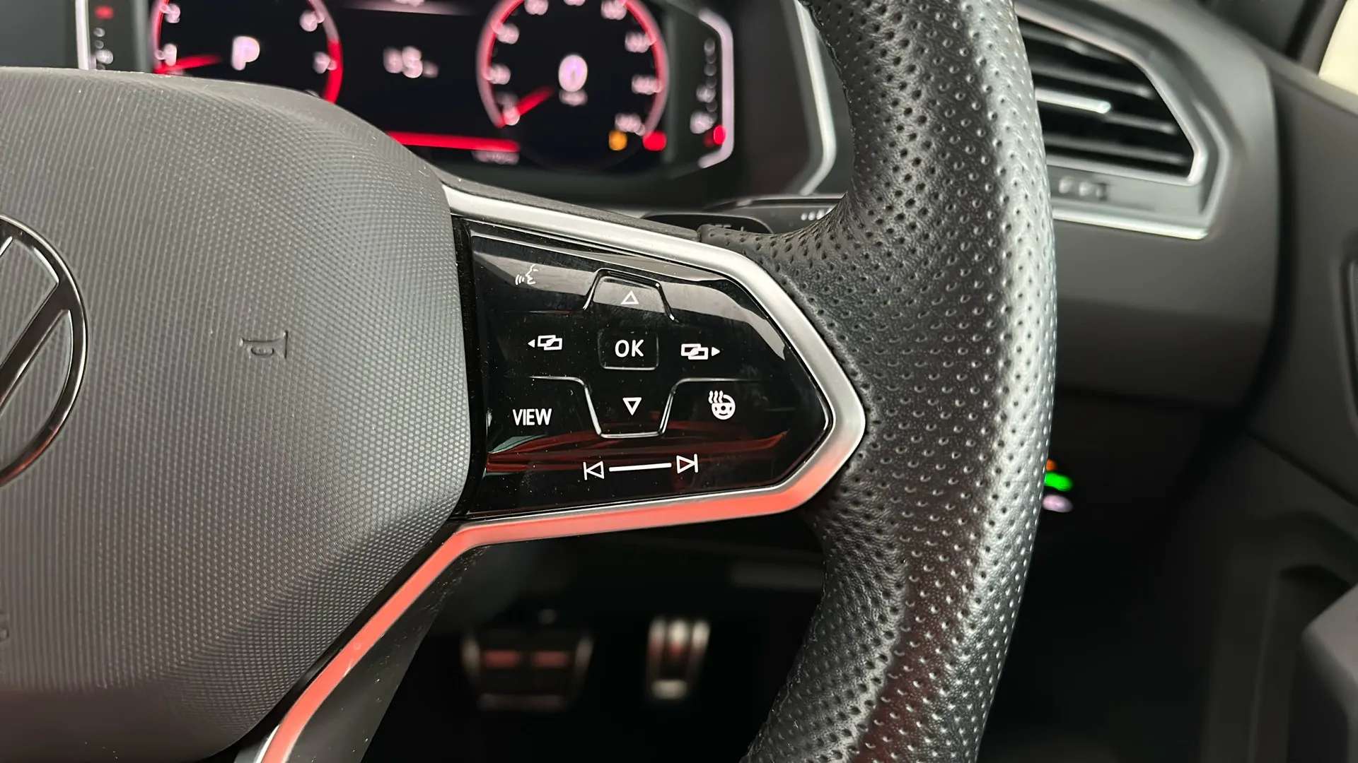 2023 VOLKSWAGEN TIGUAN 2023 VOLKSWAGEN TIGUAN