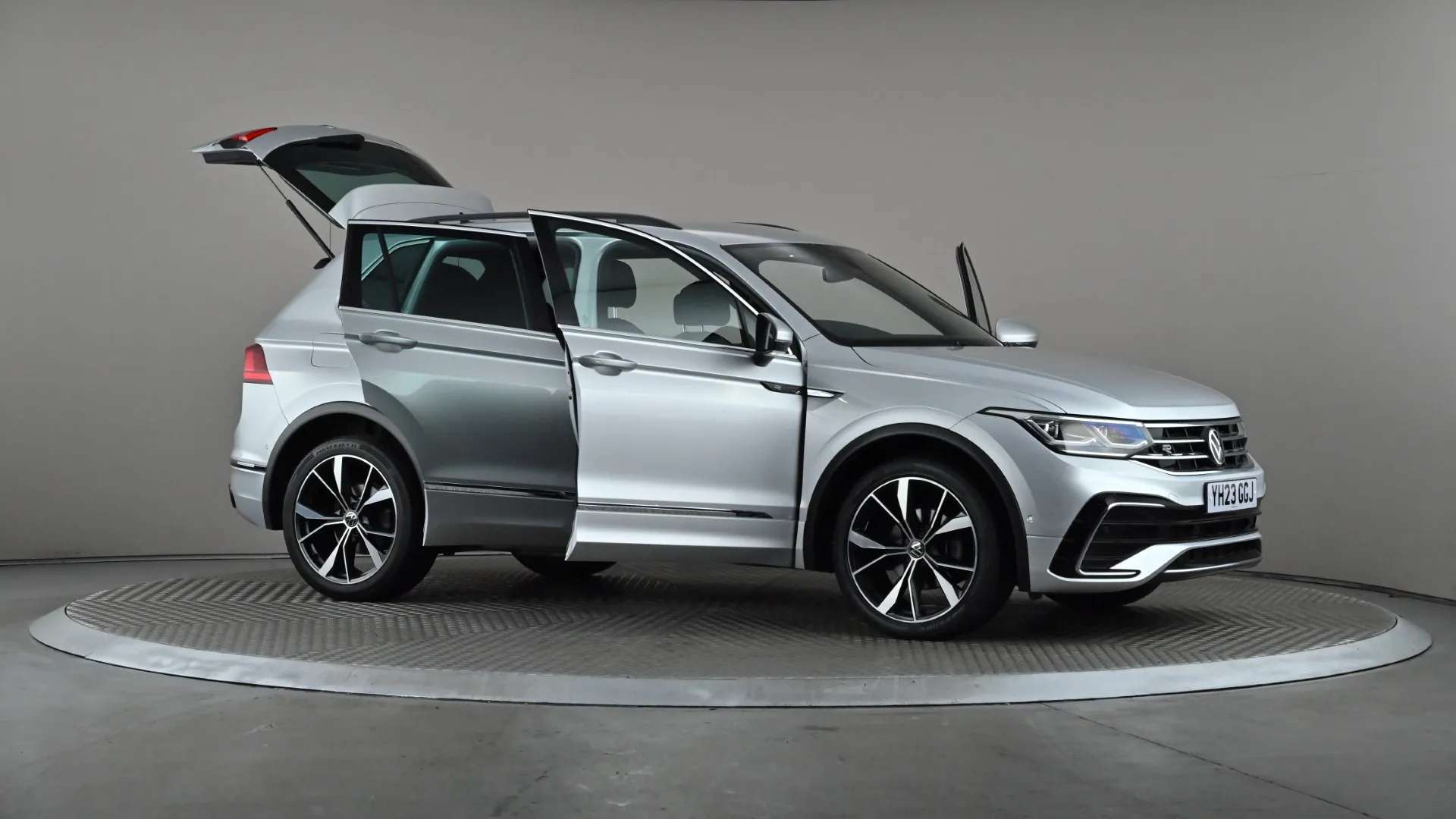 2023 VOLKSWAGEN TIGUAN 2023 VOLKSWAGEN TIGUAN