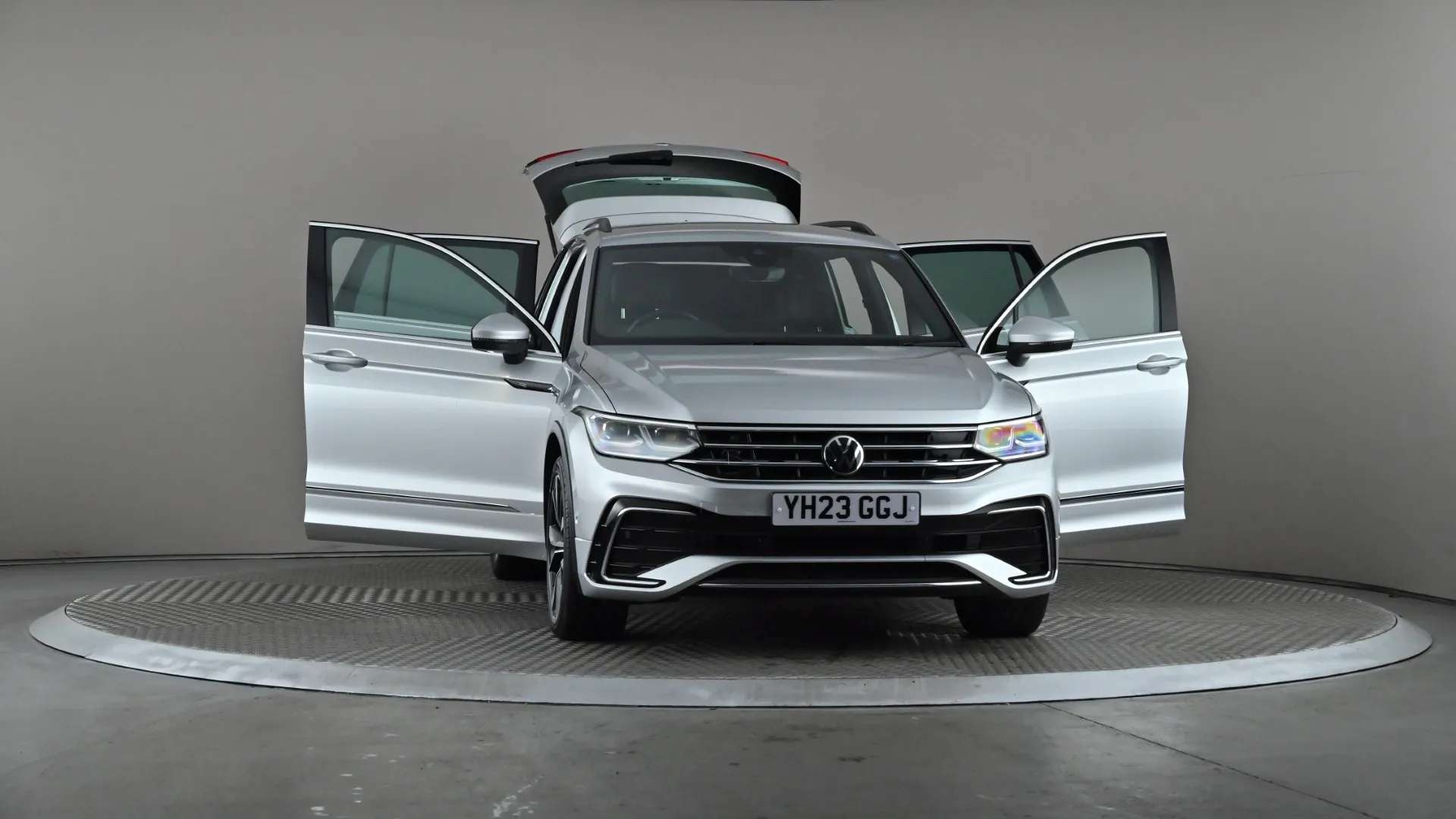 2023 VOLKSWAGEN TIGUAN 2023 VOLKSWAGEN TIGUAN
