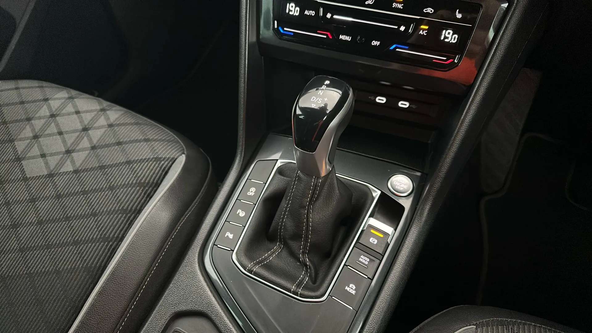 2023 VOLKSWAGEN TIGUAN 2023 VOLKSWAGEN TIGUAN