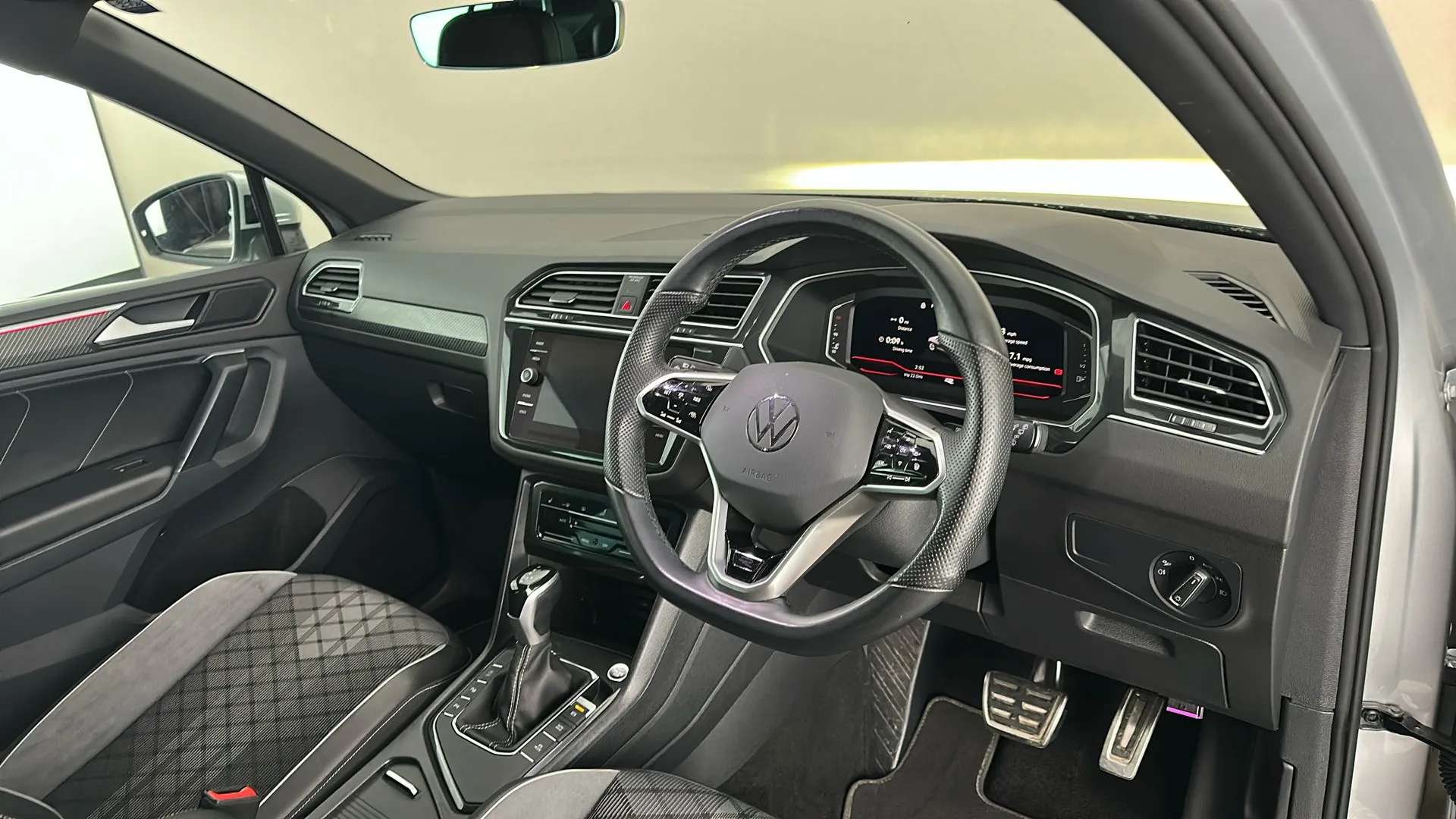 2023 VOLKSWAGEN TIGUAN 2023 VOLKSWAGEN TIGUAN