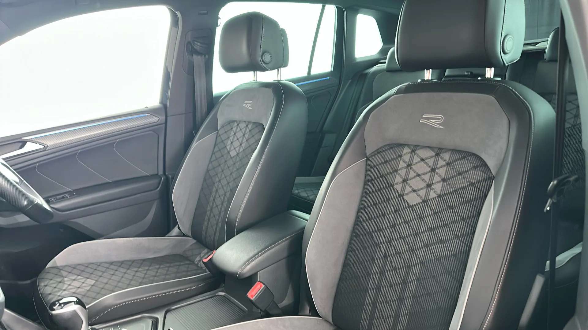 2023 VOLKSWAGEN TIGUAN 2023 VOLKSWAGEN TIGUAN