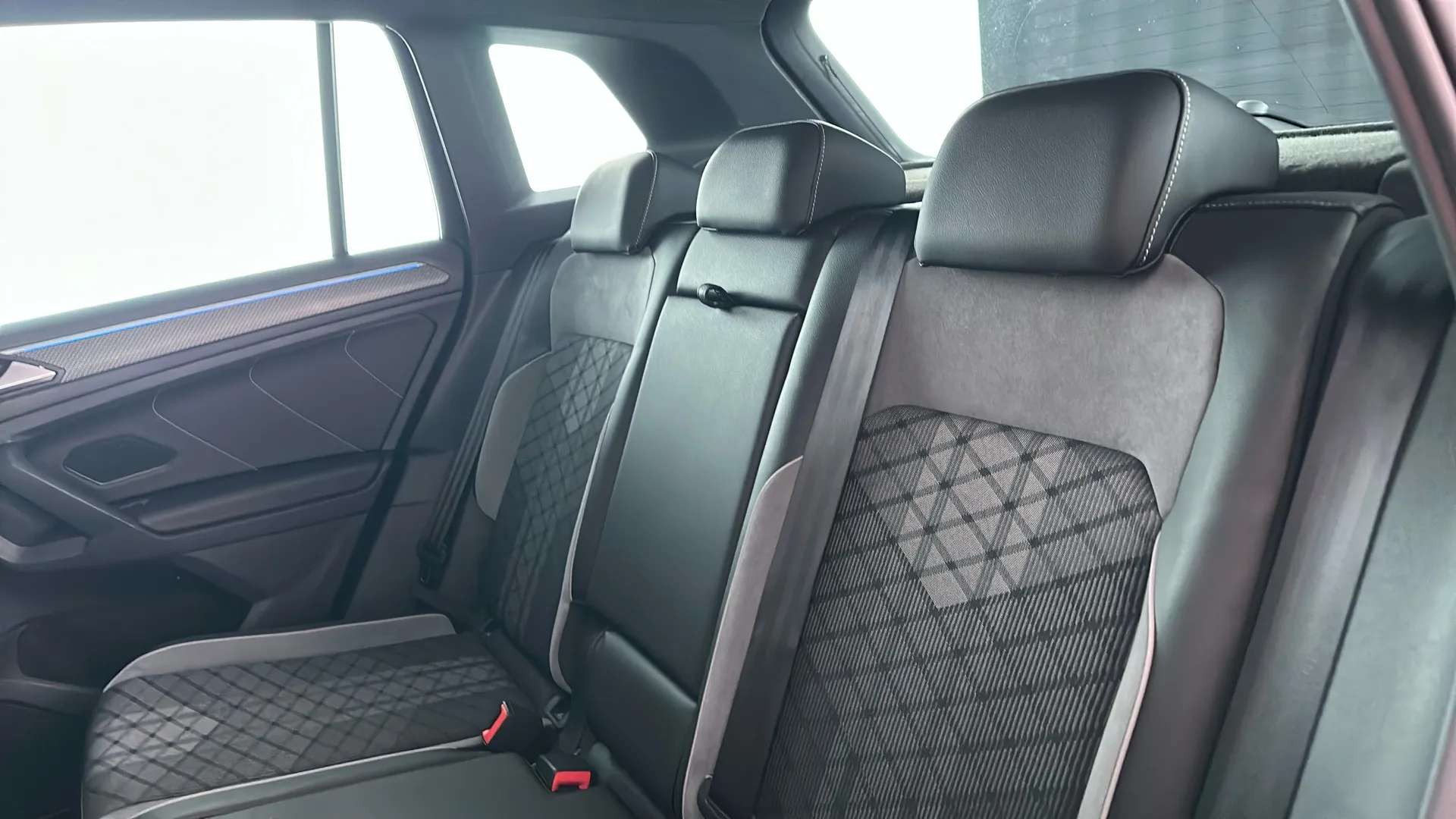 2023 VOLKSWAGEN TIGUAN 2023 VOLKSWAGEN TIGUAN