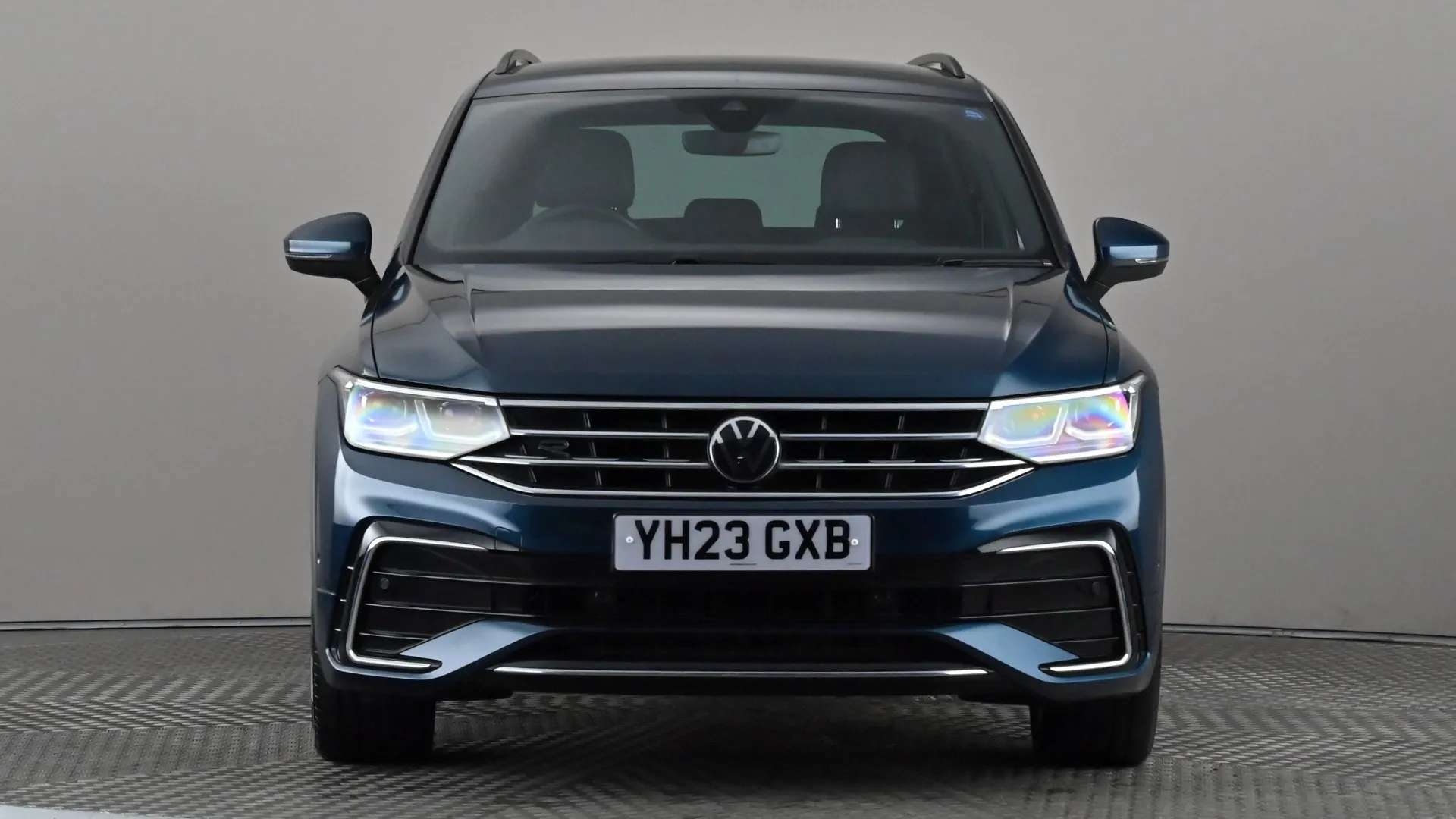A 2023 VOLKSWAGEN TIGUAN 1.5 TSI 150 R-Line DSG A 2023 VOLKSWAGEN TIGUAN 1.5 TSI 150 R-Line DSG