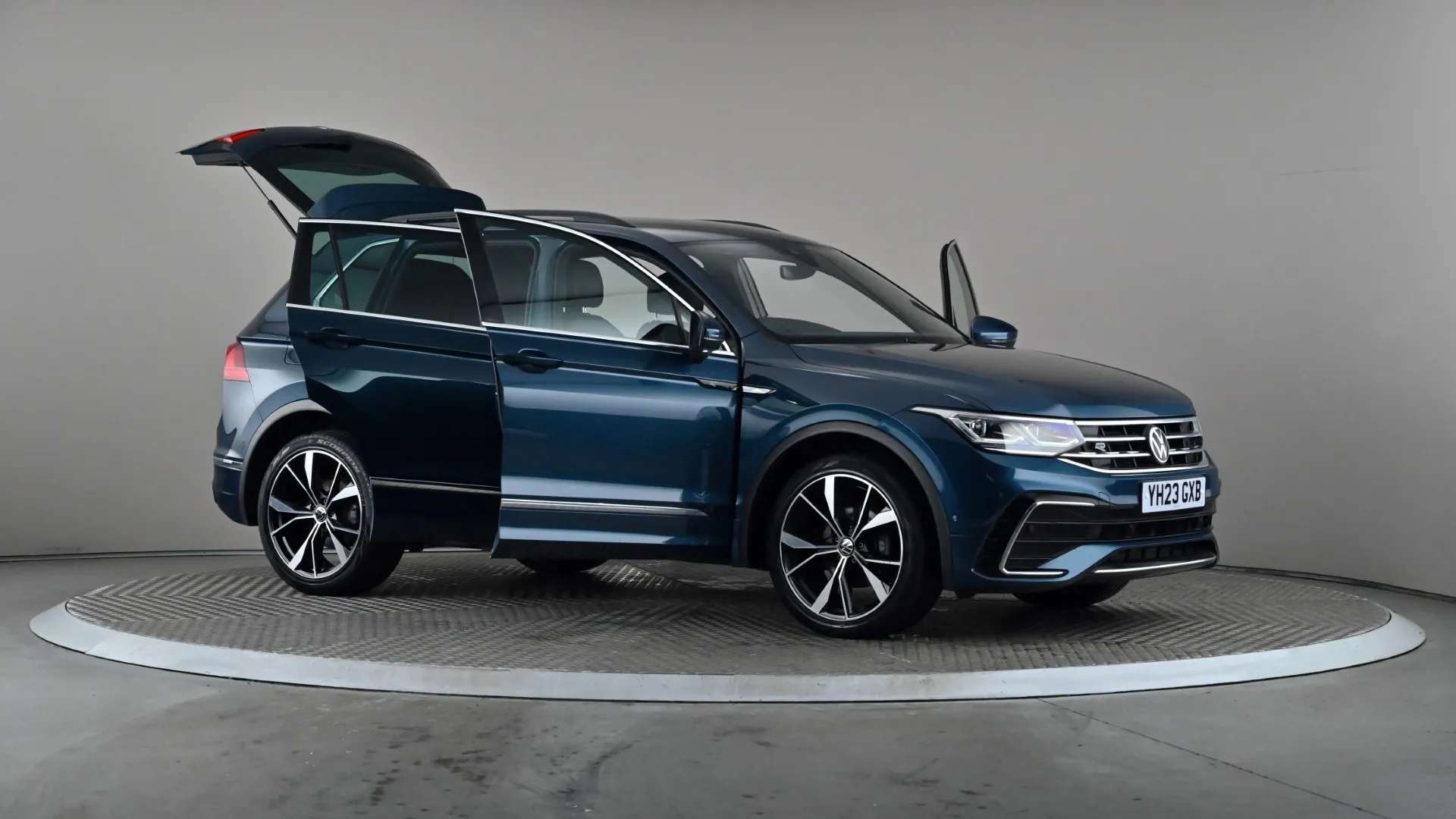 2023 VOLKSWAGEN TIGUAN 2023 VOLKSWAGEN TIGUAN