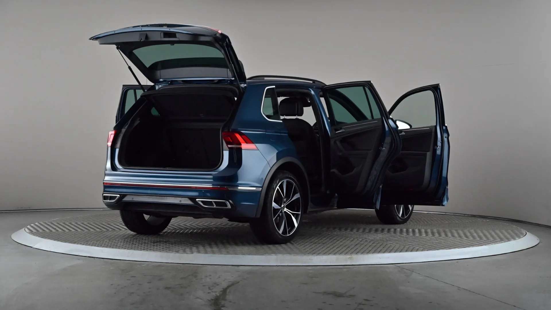 2023 VOLKSWAGEN TIGUAN 2023 VOLKSWAGEN TIGUAN