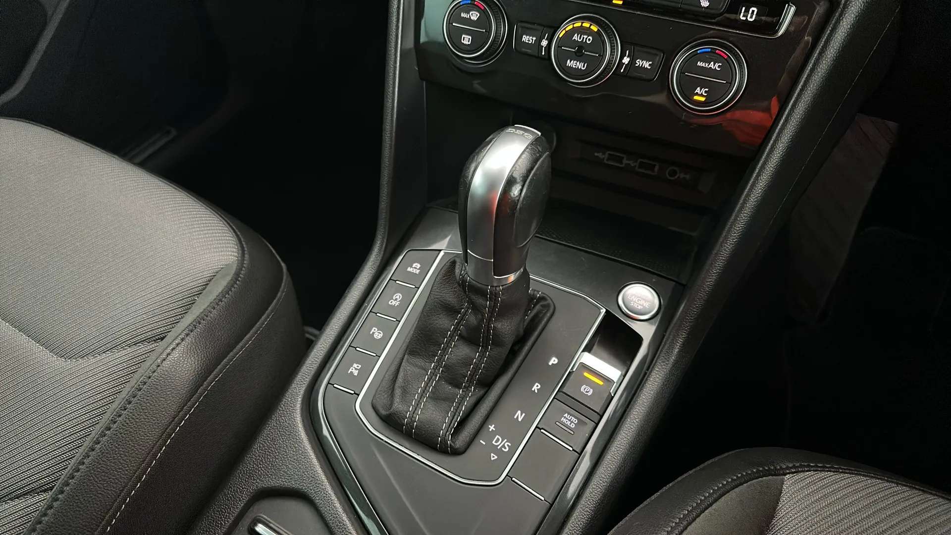 2019 VOLKSWAGEN TIGUAN 2019 VOLKSWAGEN TIGUAN