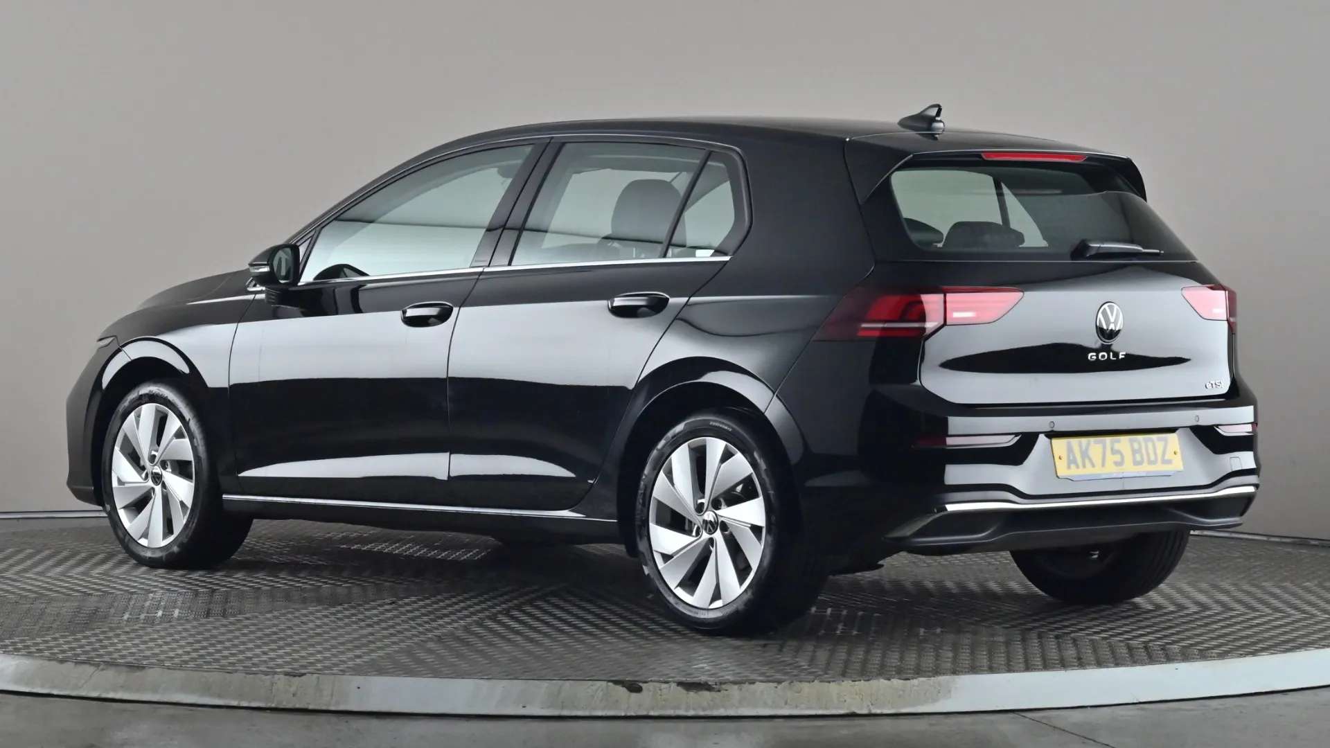 A 2025 VOLKSWAGEN GOLF 1.5 eTSI 150 Style DSG A 2025 VOLKSWAGEN GOLF 1.5 eTSI 150 Style DSG