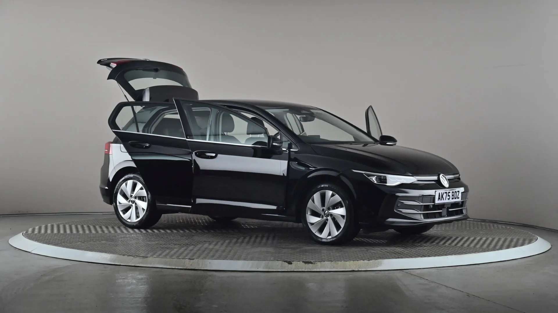 2025 VOLKSWAGEN GOLF 2025 VOLKSWAGEN GOLF