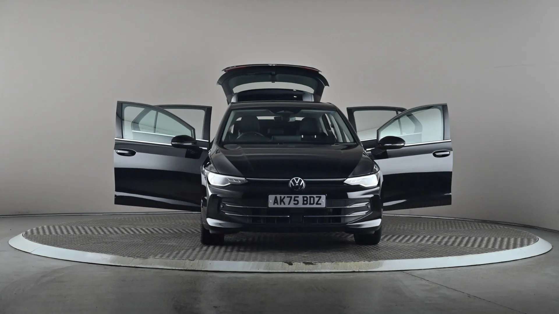 2025 VOLKSWAGEN GOLF 2025 VOLKSWAGEN GOLF