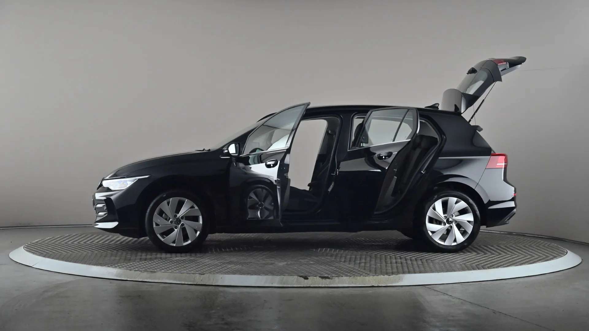 2025 VOLKSWAGEN GOLF 2025 VOLKSWAGEN GOLF