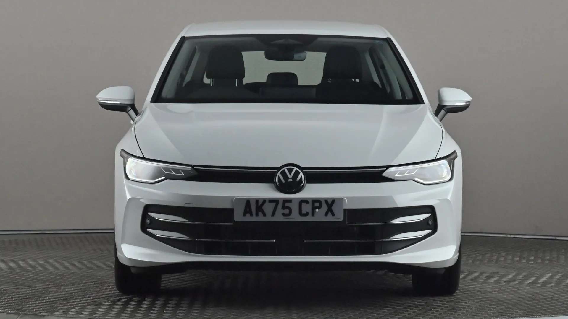 A 2025 VOLKSWAGEN GOLF 1.5 eTSI 150 Style DSG A 2025 VOLKSWAGEN GOLF 1.5 eTSI 150 Style DSG