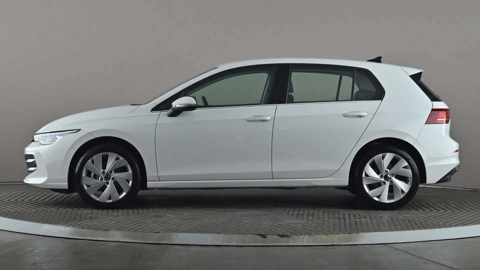 A 2025 VOLKSWAGEN GOLF 1.5 eTSI 150 Style DSG A 2025 VOLKSWAGEN GOLF 1.5 eTSI 150 Style DSG