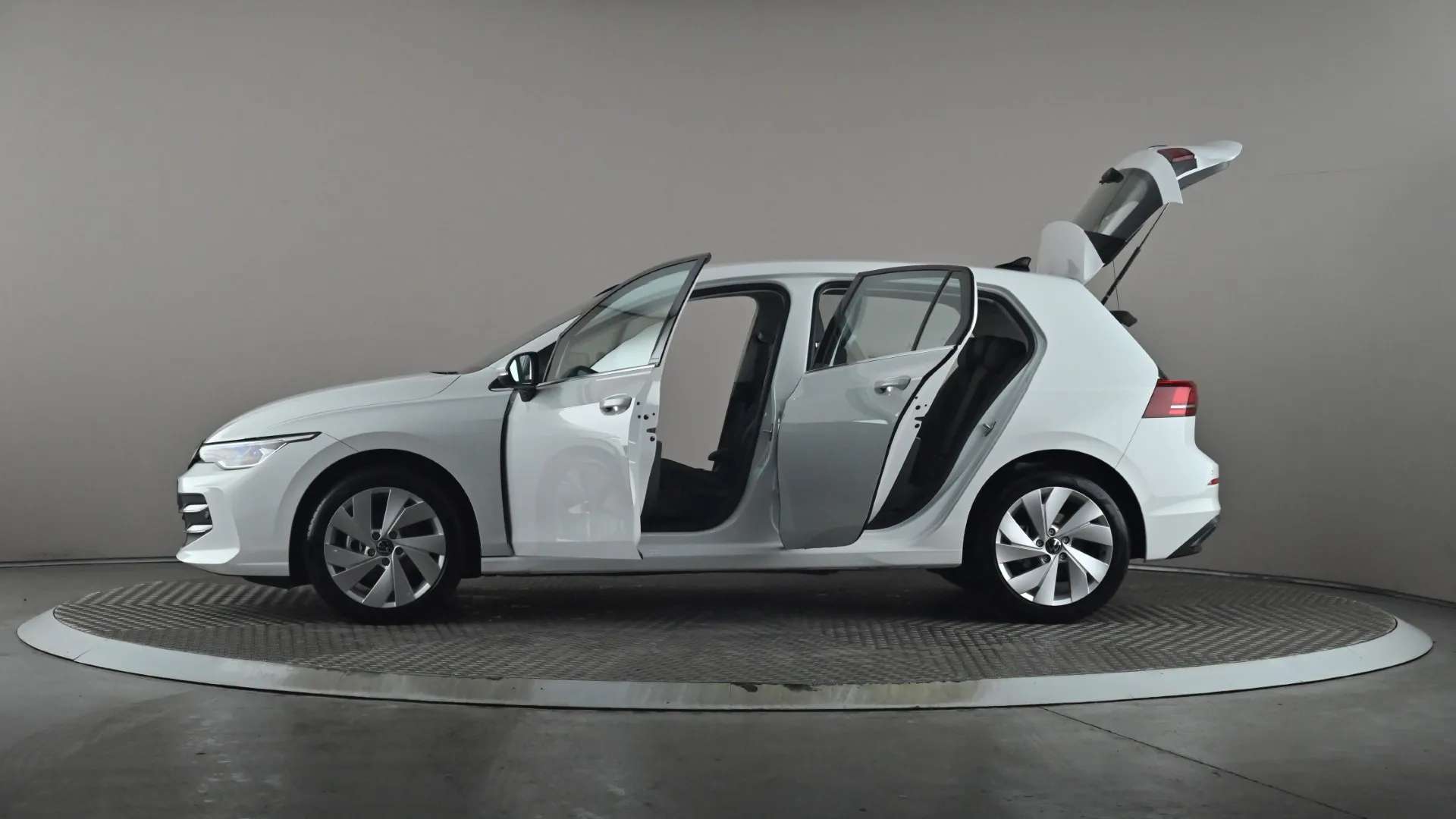 2025 VOLKSWAGEN GOLF 2025 VOLKSWAGEN GOLF