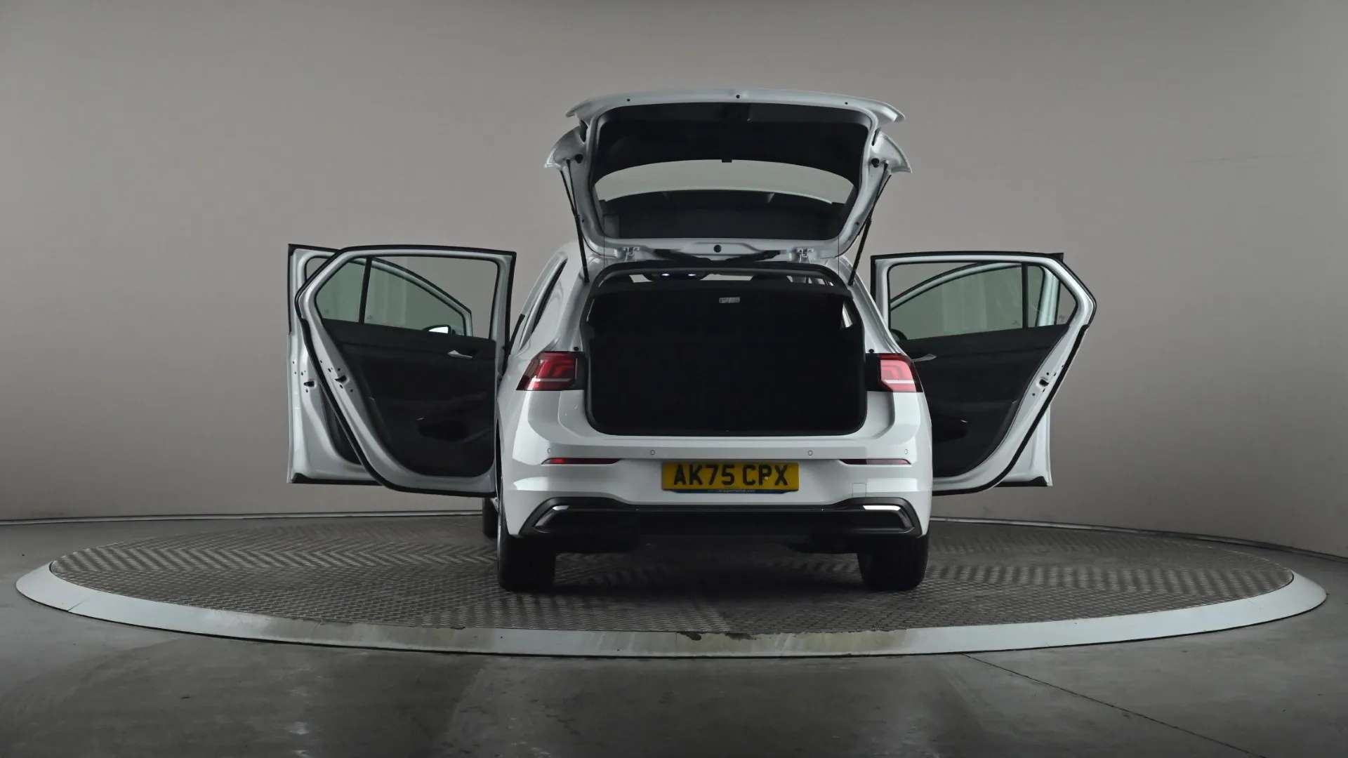 2025 VOLKSWAGEN GOLF 2025 VOLKSWAGEN GOLF