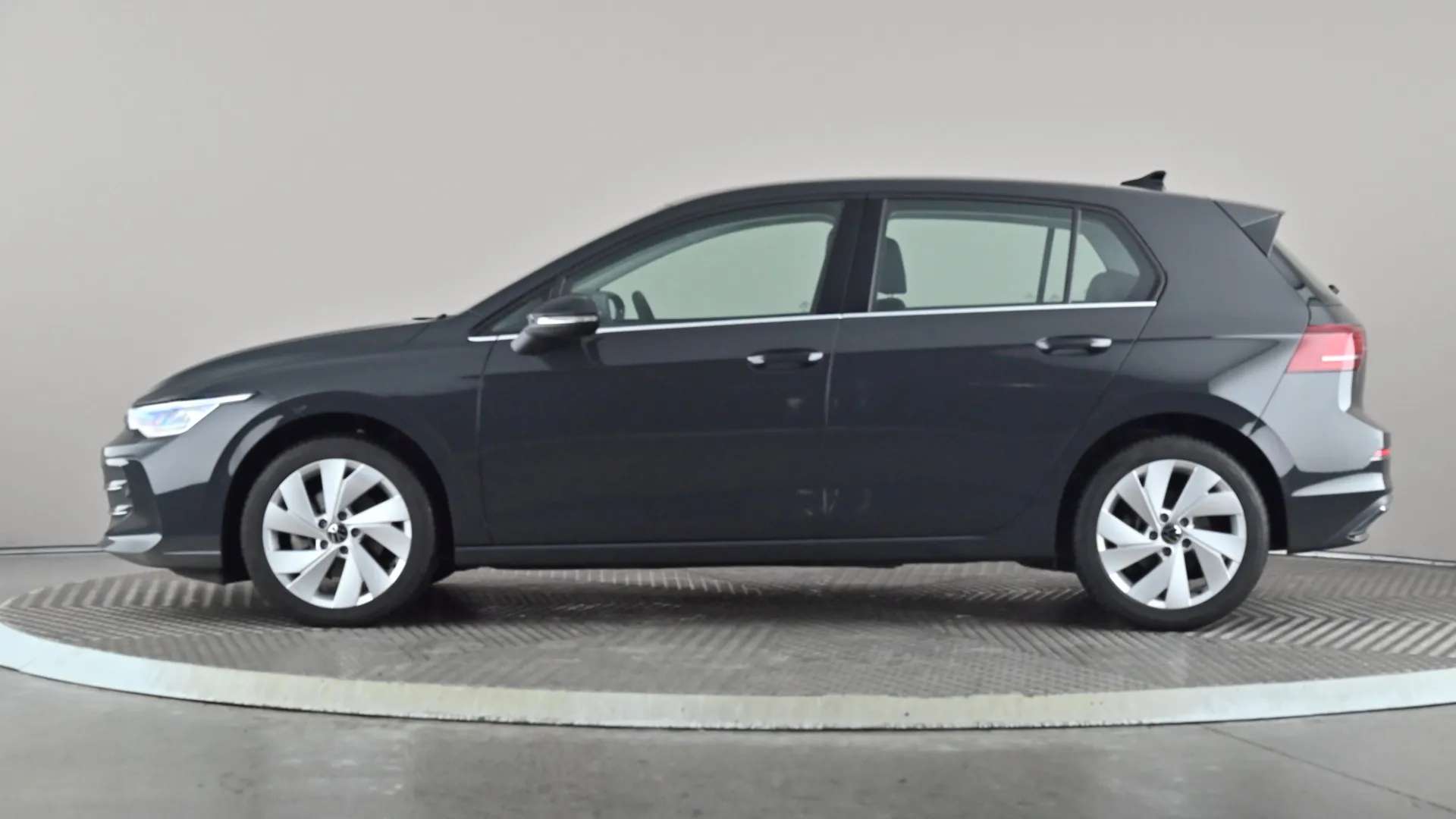 A 2025 VOLKSWAGEN GOLF 1.5 eTSI 150 Style DSG A 2025 VOLKSWAGEN GOLF 1.5 eTSI 150 Style DSG