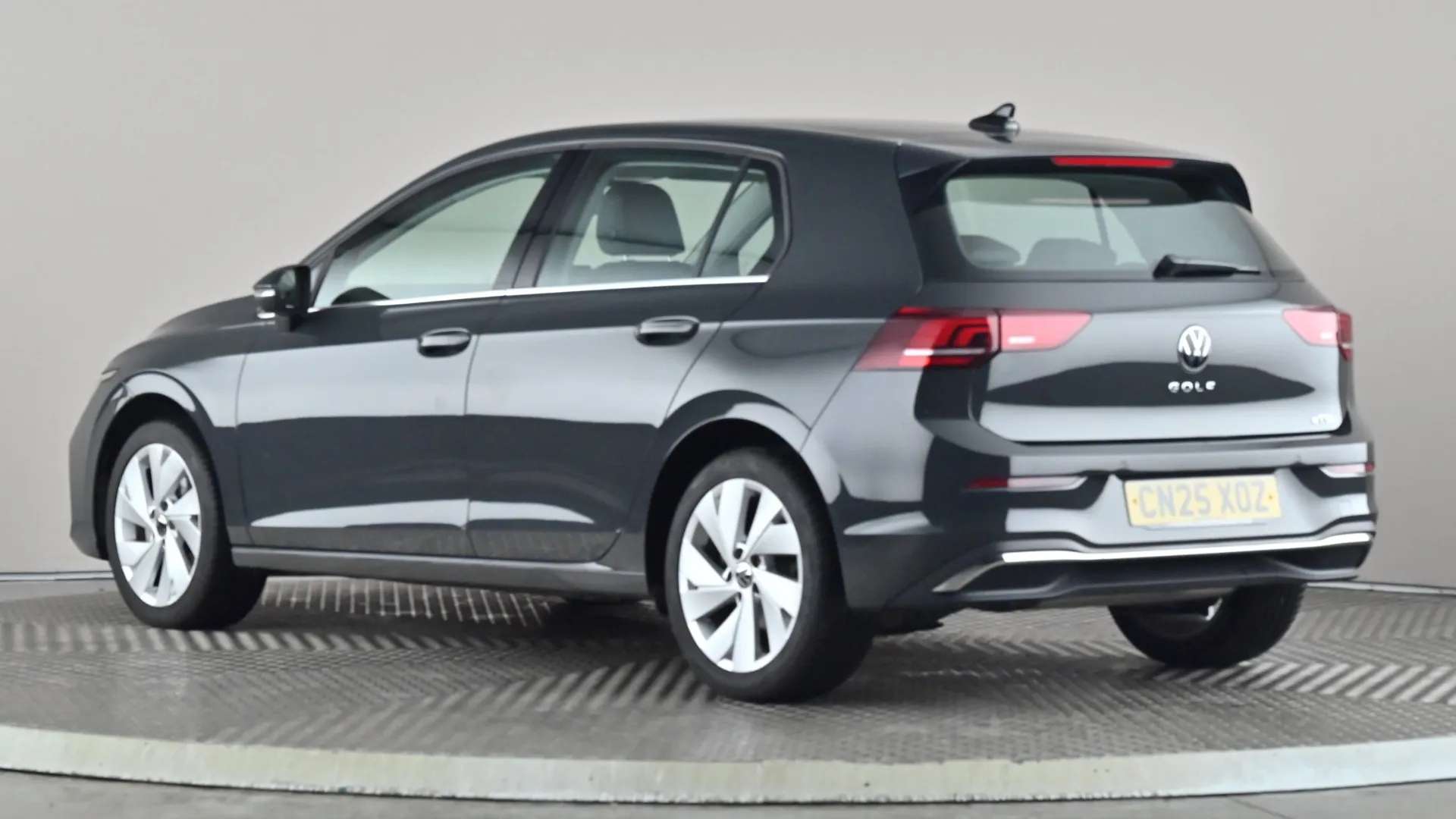 A 2025 VOLKSWAGEN GOLF 1.5 eTSI 150 Style DSG A 2025 VOLKSWAGEN GOLF 1.5 eTSI 150 Style DSG