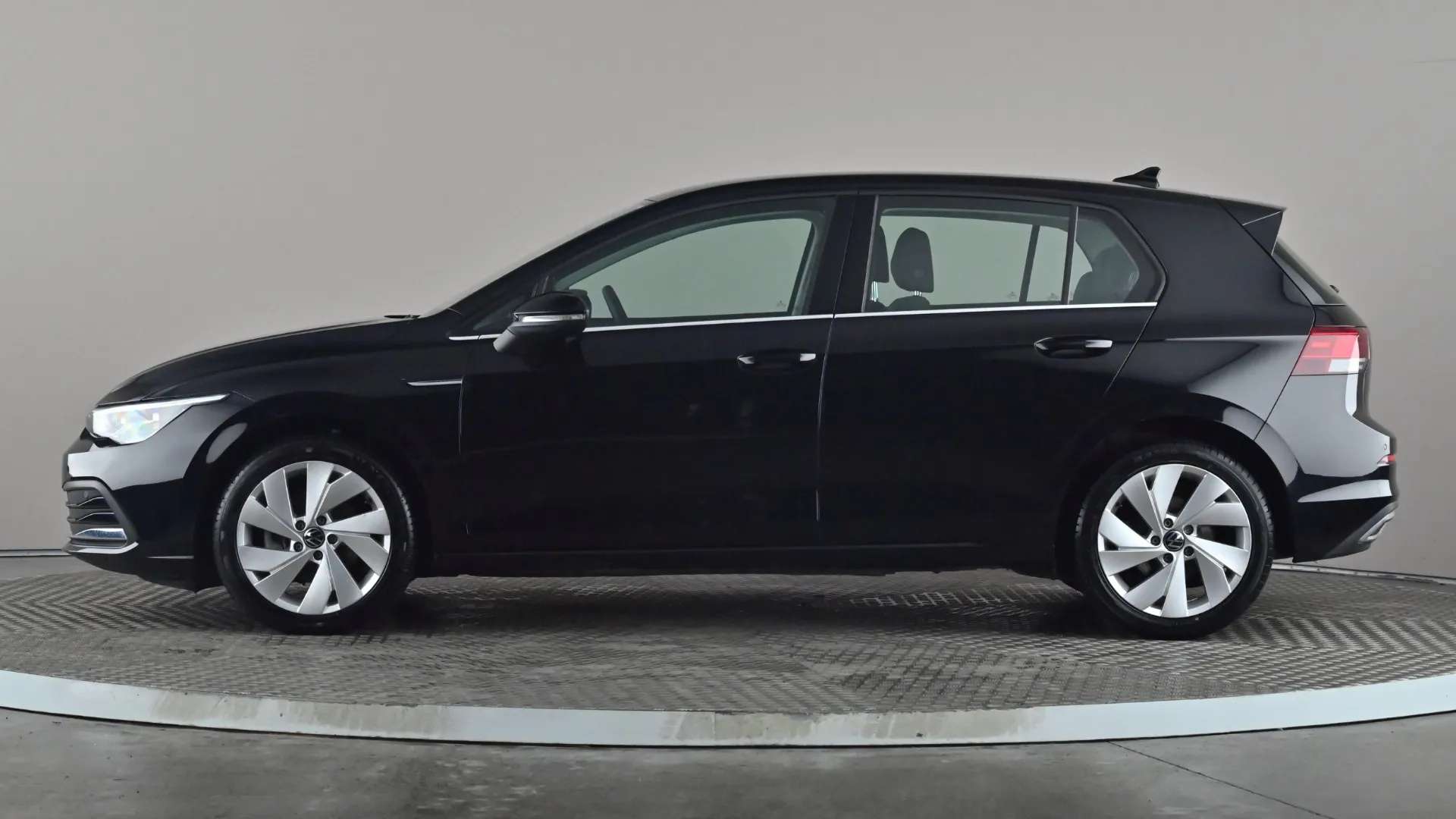 A 2021 VOLKSWAGEN GOLF 1.5 eTSI 150 Style DSG A 2021 VOLKSWAGEN GOLF 1.5 eTSI 150 Style DSG