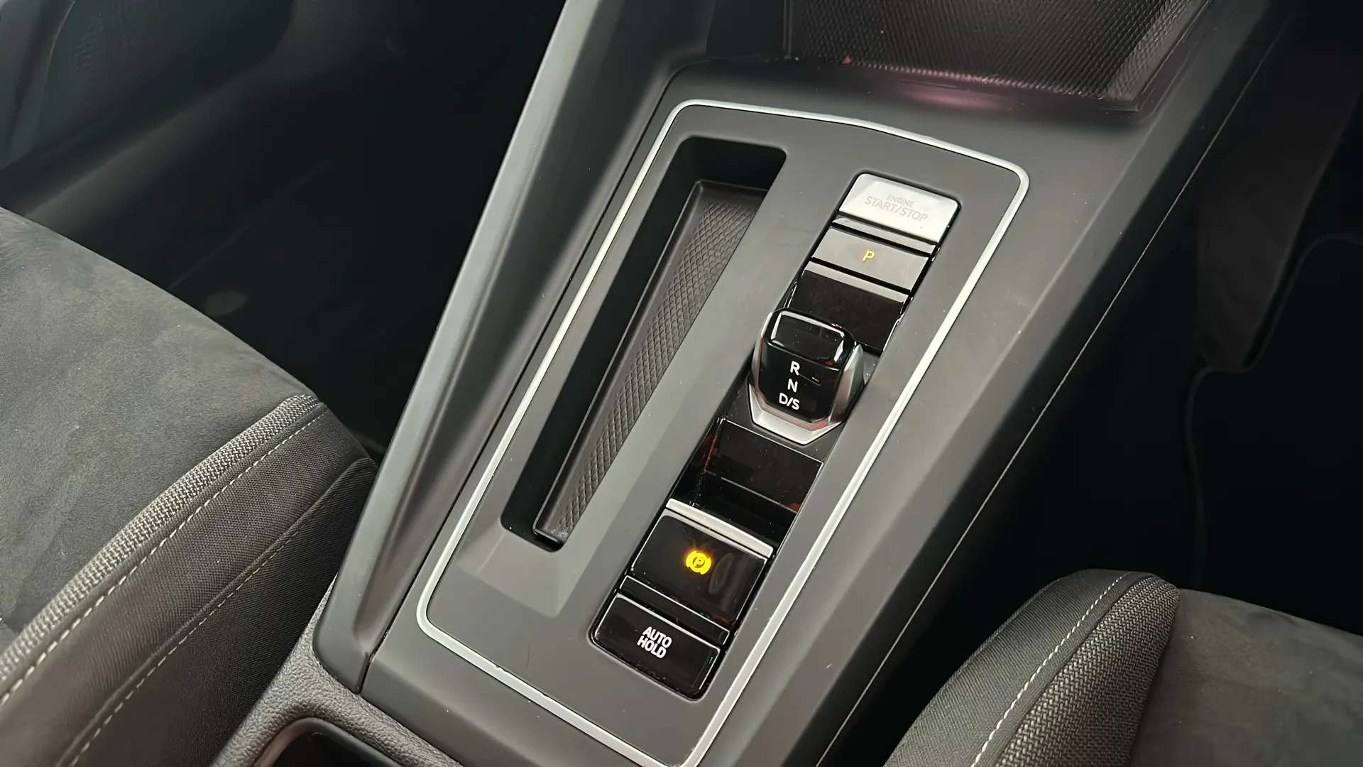 2021 VOLKSWAGEN GOLF 2021 VOLKSWAGEN GOLF