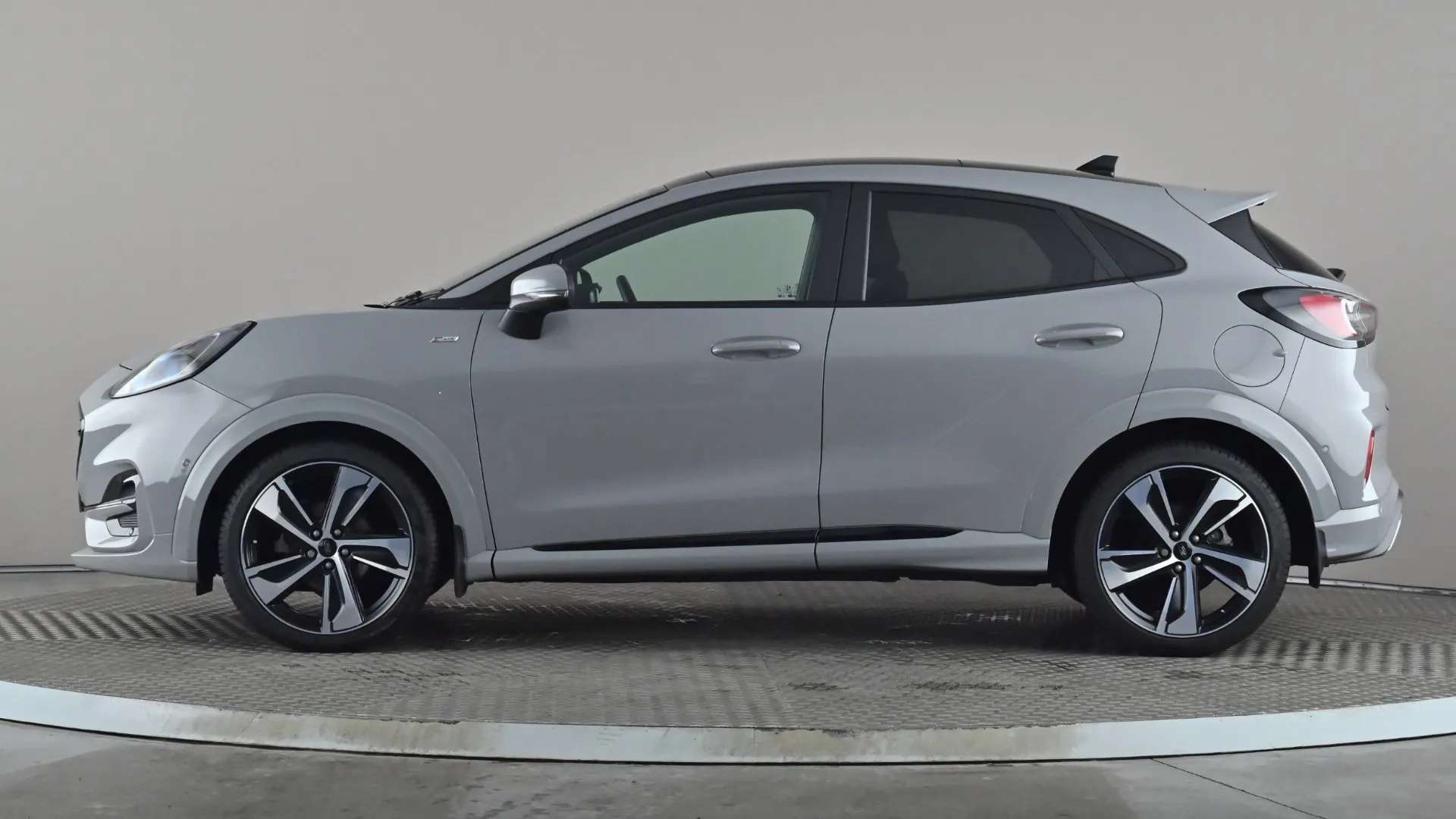 A 2023 FORD PUMA 1.0 EcoBoost Hybrid mHEV 155 ST-Line X A 2023 FORD PUMA 1.0 EcoBoost Hybrid mHEV 155 ST-Line X