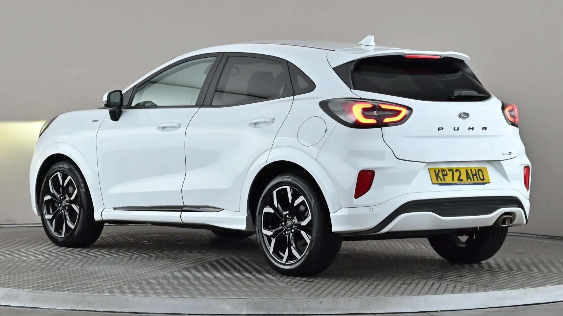 A 2022 FORD PUMA 1.0 EcoBoost Hybrid mHEV 155 ST-Line X A 2022 FORD PUMA 1.0 EcoBoost Hybrid mHEV 155 ST-Line X