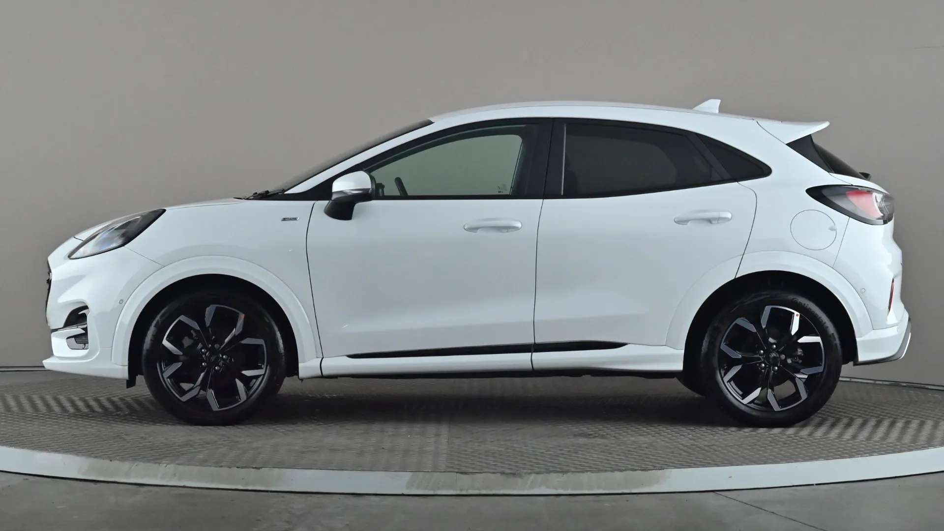 A 2023 FORD PUMA 1.0 EcoBoost Hybrid mHEV 155 ST-Line X A 2023 FORD PUMA 1.0 EcoBoost Hybrid mHEV 155 ST-Line X