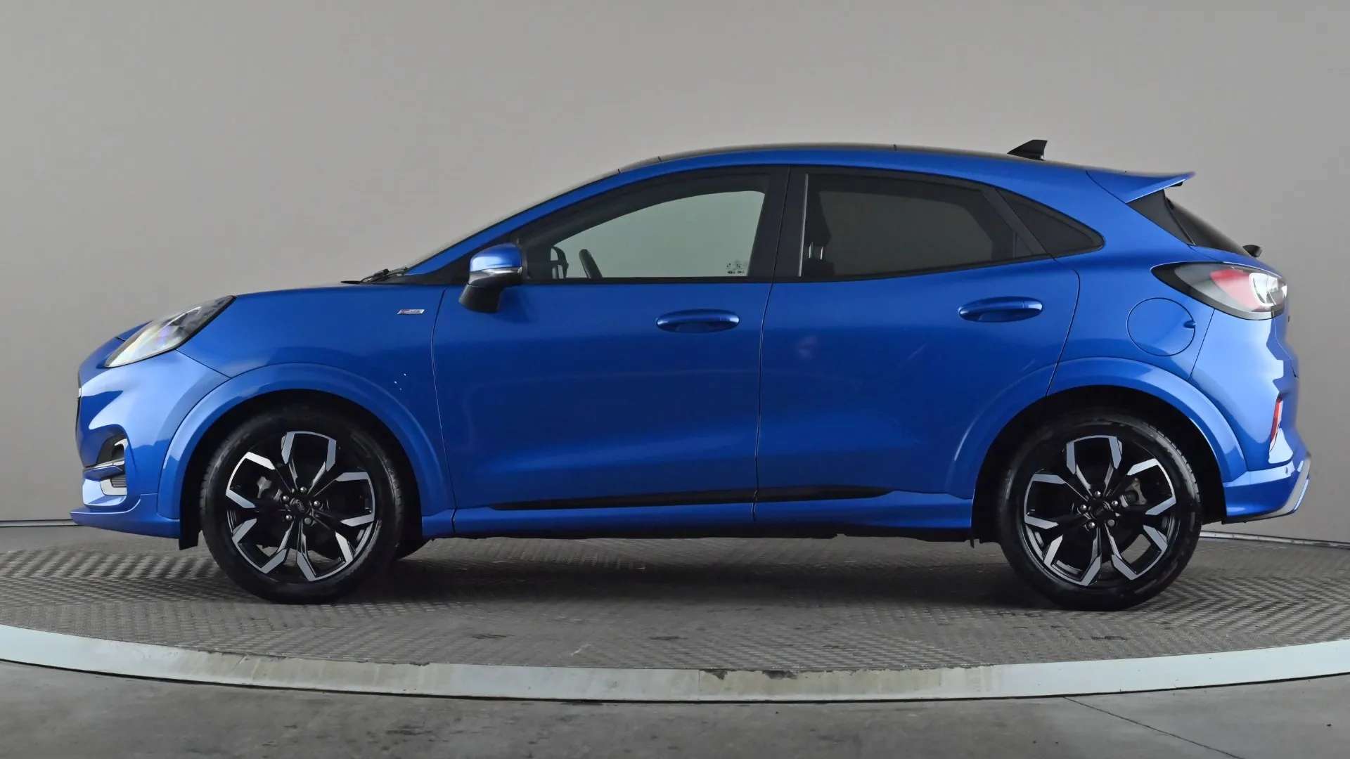 A 2020 FORD PUMA 1.0 EcoBoost Hybrid mHEV 155 ST-Line X A 2020 FORD PUMA 1.0 EcoBoost Hybrid mHEV 155 ST-Line X