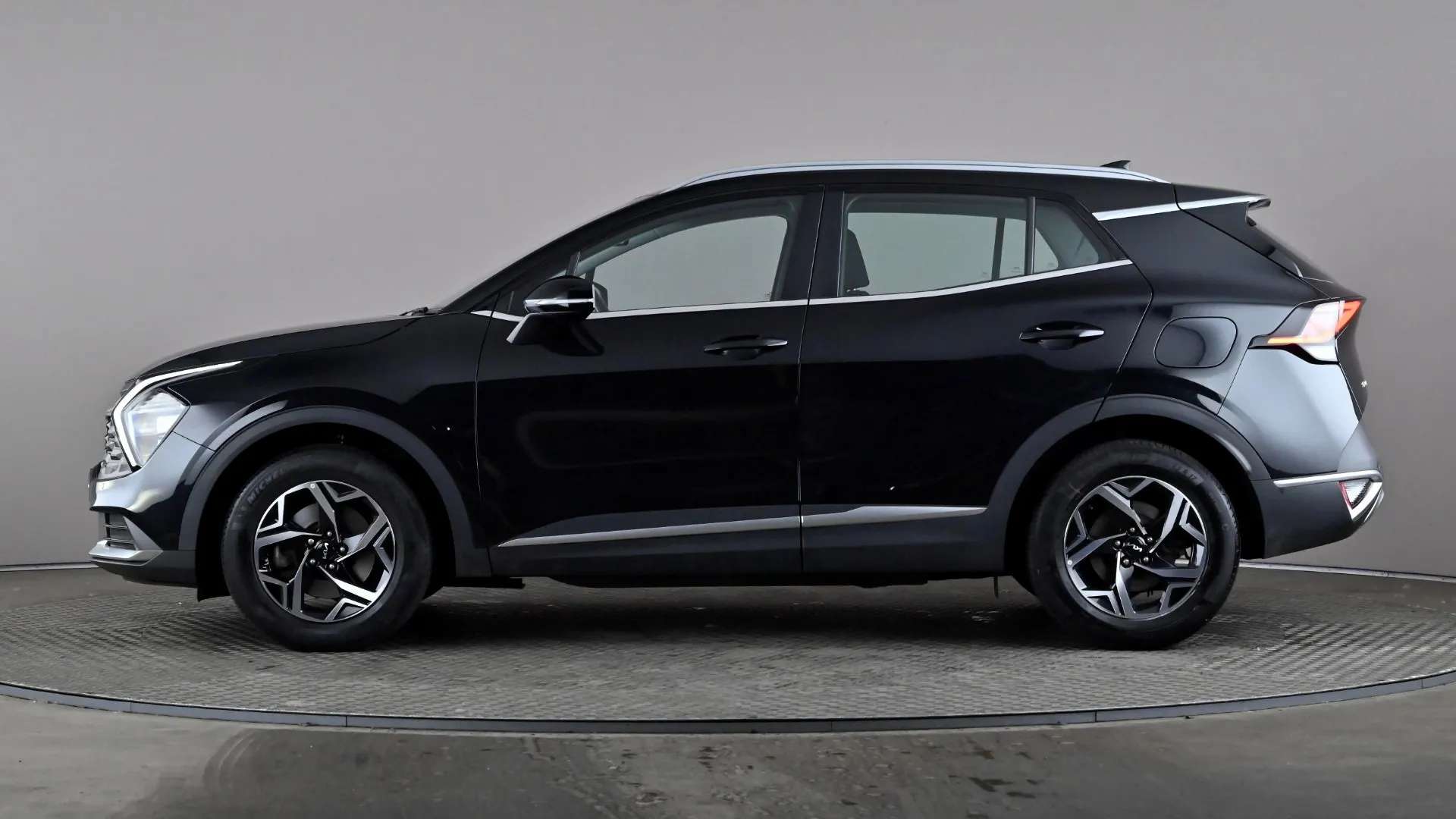 A 2024 KIA SPORTAGE 1.6T GDi 157 48V ISG 2 A 2024 KIA SPORTAGE 1.6T GDi 157 48V ISG 2