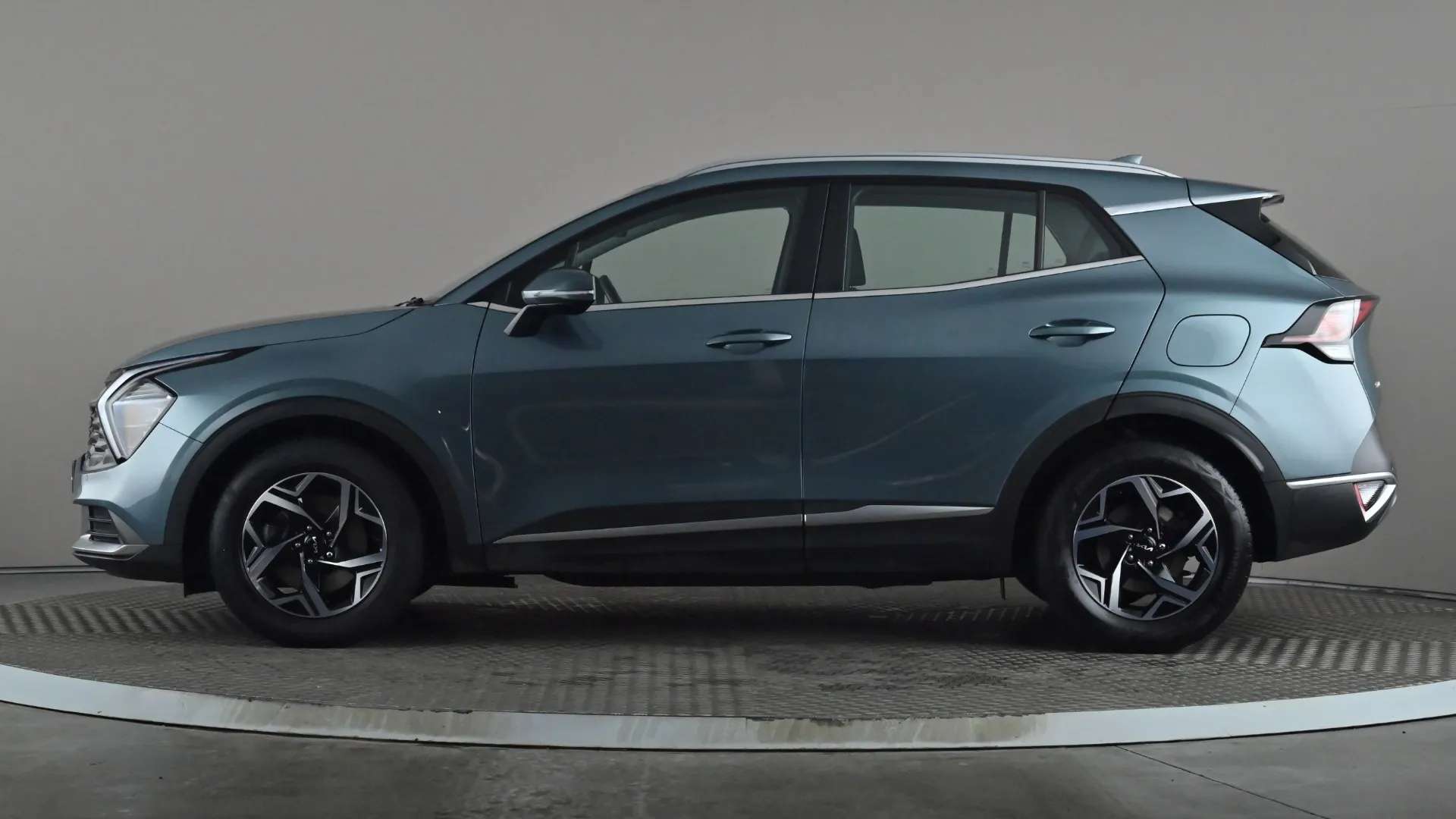 A 2024 KIA SPORTAGE 1.6T GDi 157 48V ISG 2 A 2024 KIA SPORTAGE 1.6T GDi 157 48V ISG 2