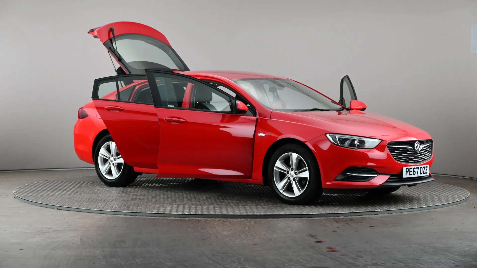 2017 VAUXHALL INSIGNIA GRAND SPORT 2017 VAUXHALL INSIGNIA GRAND SPORT