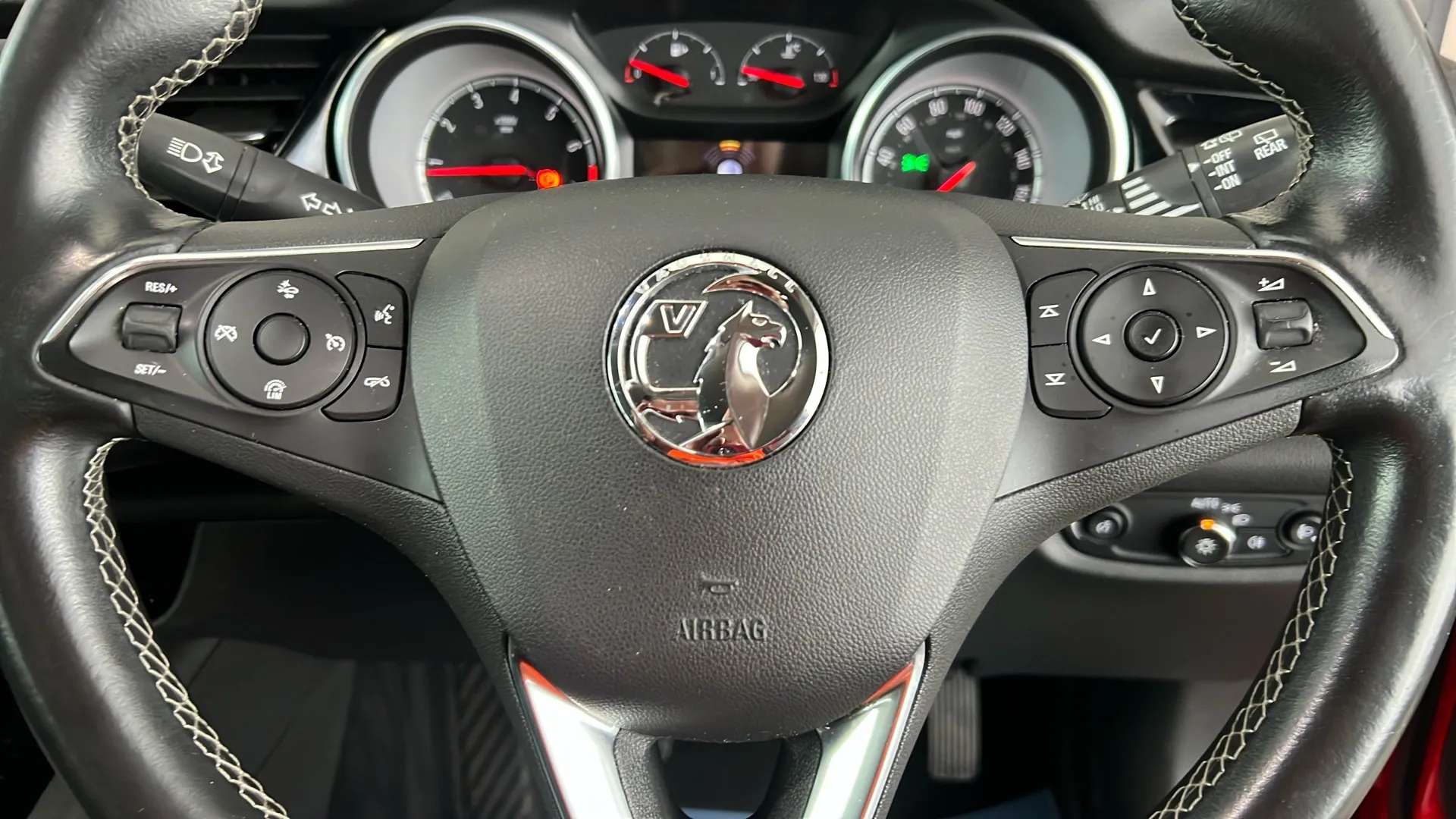 2017 VAUXHALL INSIGNIA GRAND SPORT 2017 VAUXHALL INSIGNIA GRAND SPORT