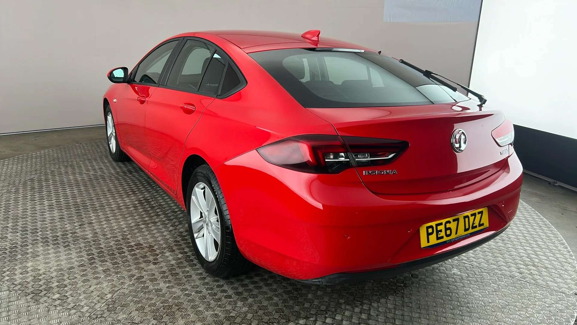 2017 VAUXHALL INSIGNIA GRAND SPORT 2017 VAUXHALL INSIGNIA GRAND SPORT