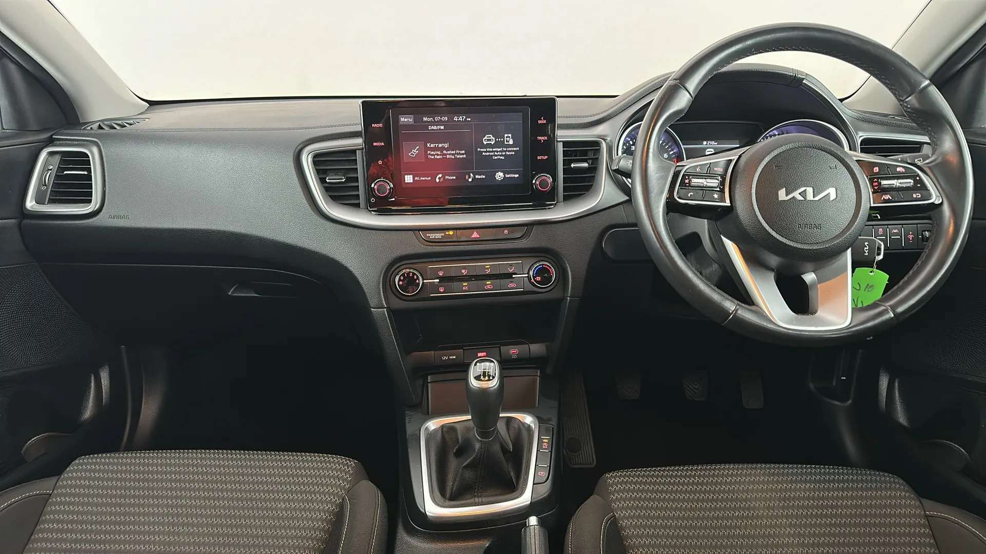 2023 KIA CEED 2023 KIA CEED