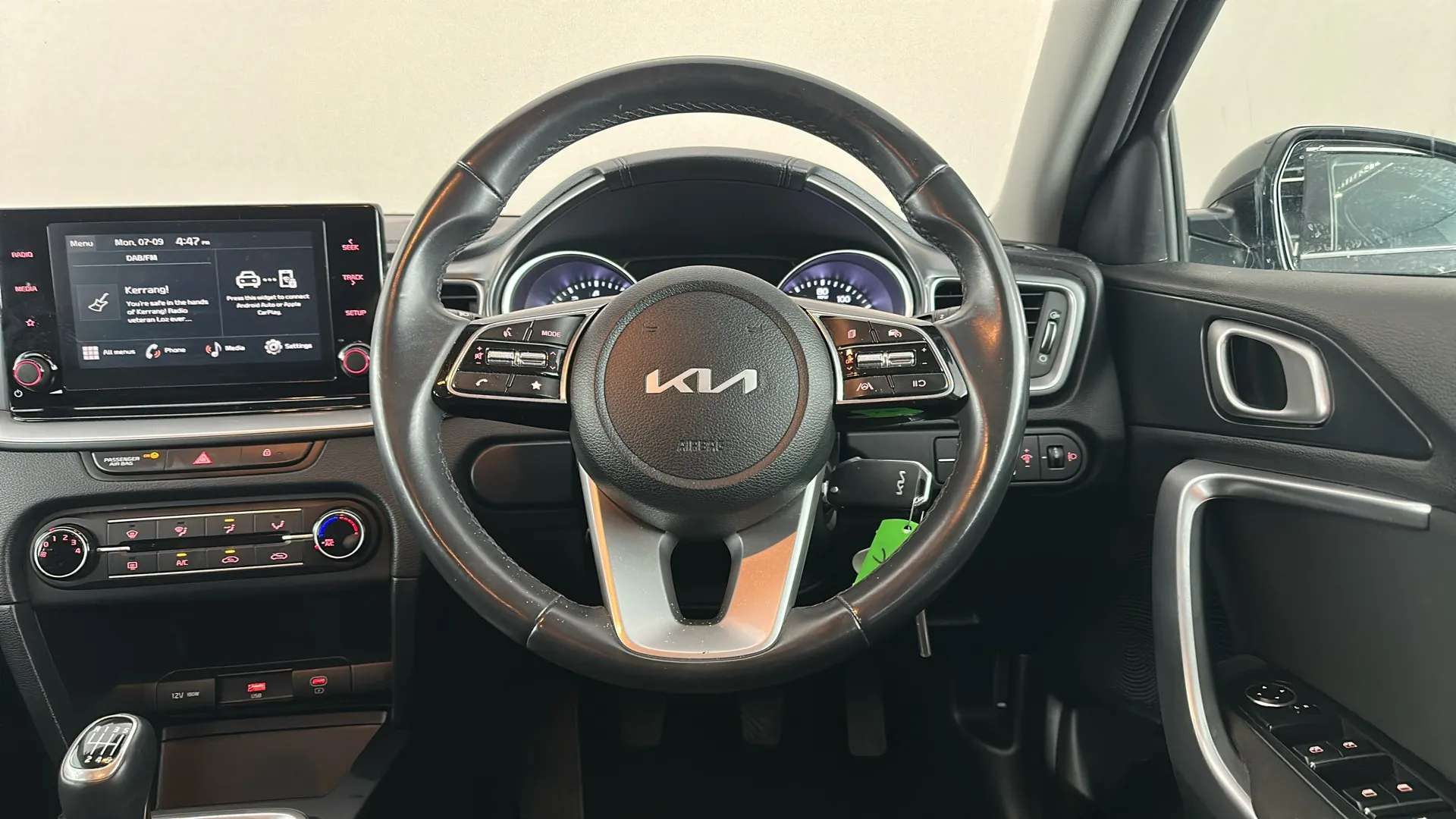 2023 KIA CEED 2023 KIA CEED