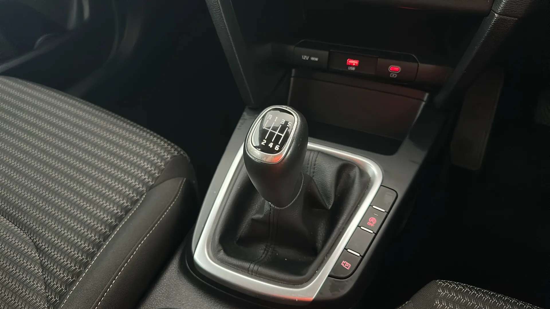 2023 KIA CEED 2023 KIA CEED