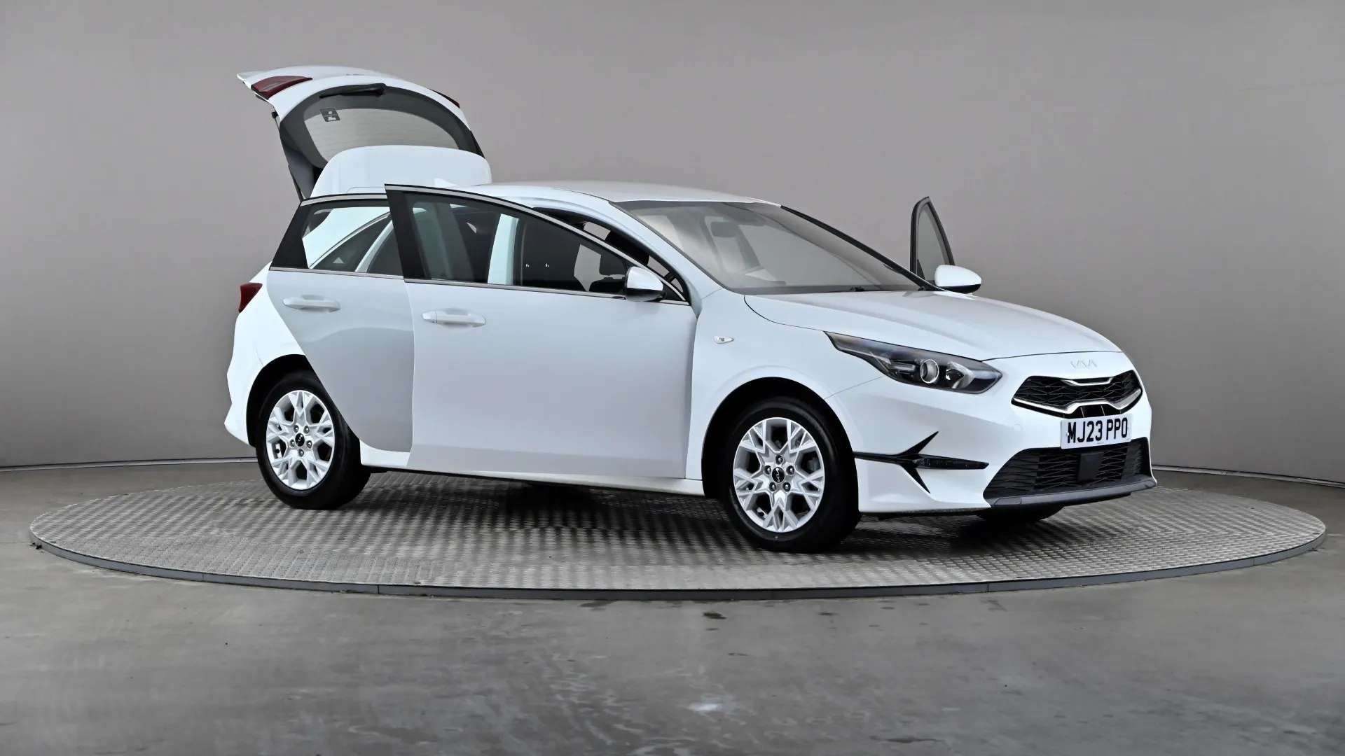 2023 KIA CEED 2023 KIA CEED