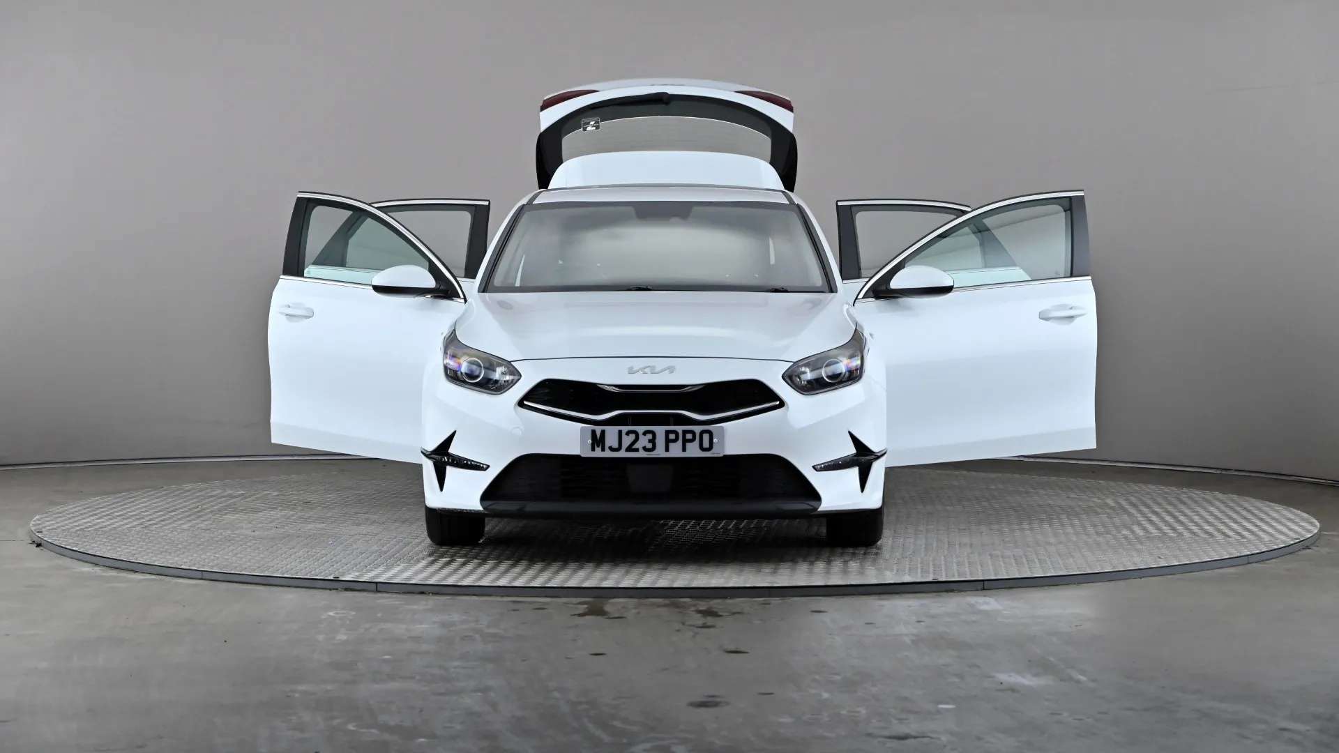 2023 KIA CEED 2023 KIA CEED