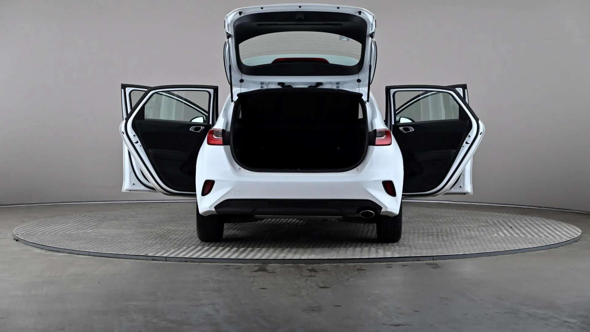 2023 KIA CEED 2023 KIA CEED