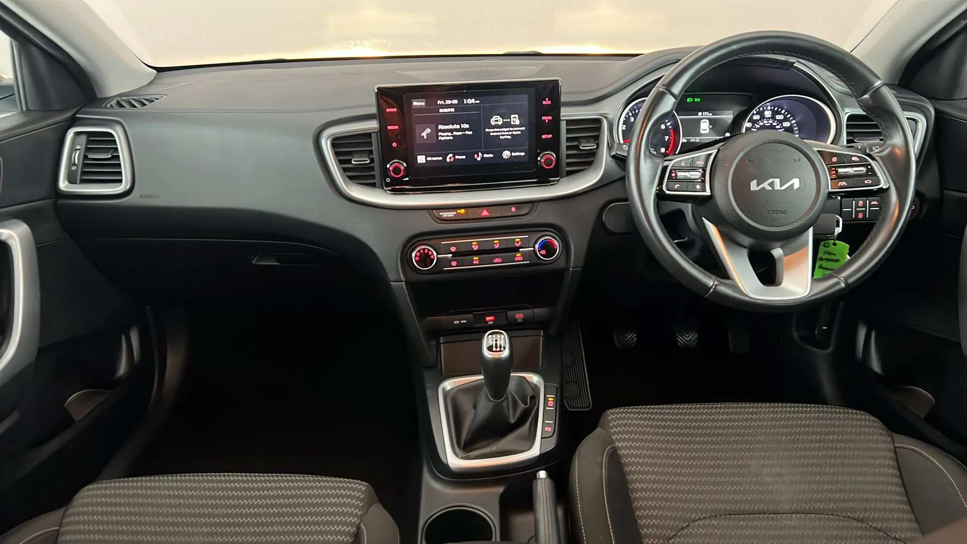 2023 KIA CEED 2023 KIA CEED