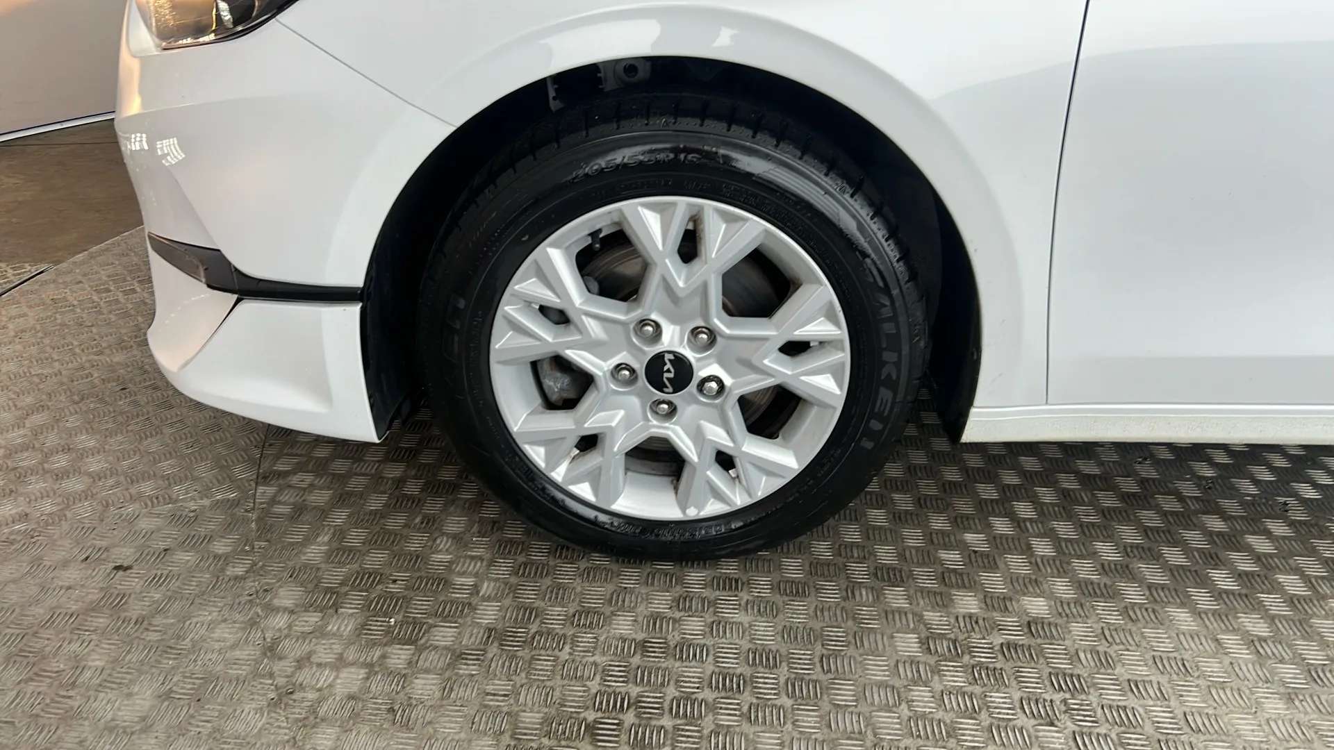 2023 KIA CEED 2023 KIA CEED