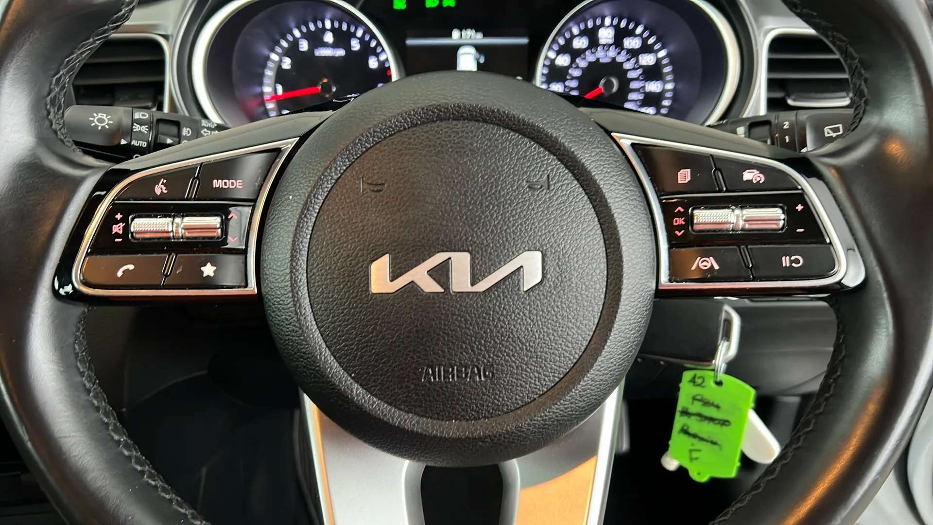 2023 KIA CEED 2023 KIA CEED