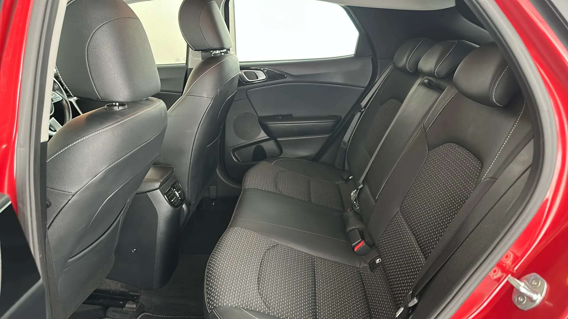2021 KIA XCEED 2021 KIA XCEED